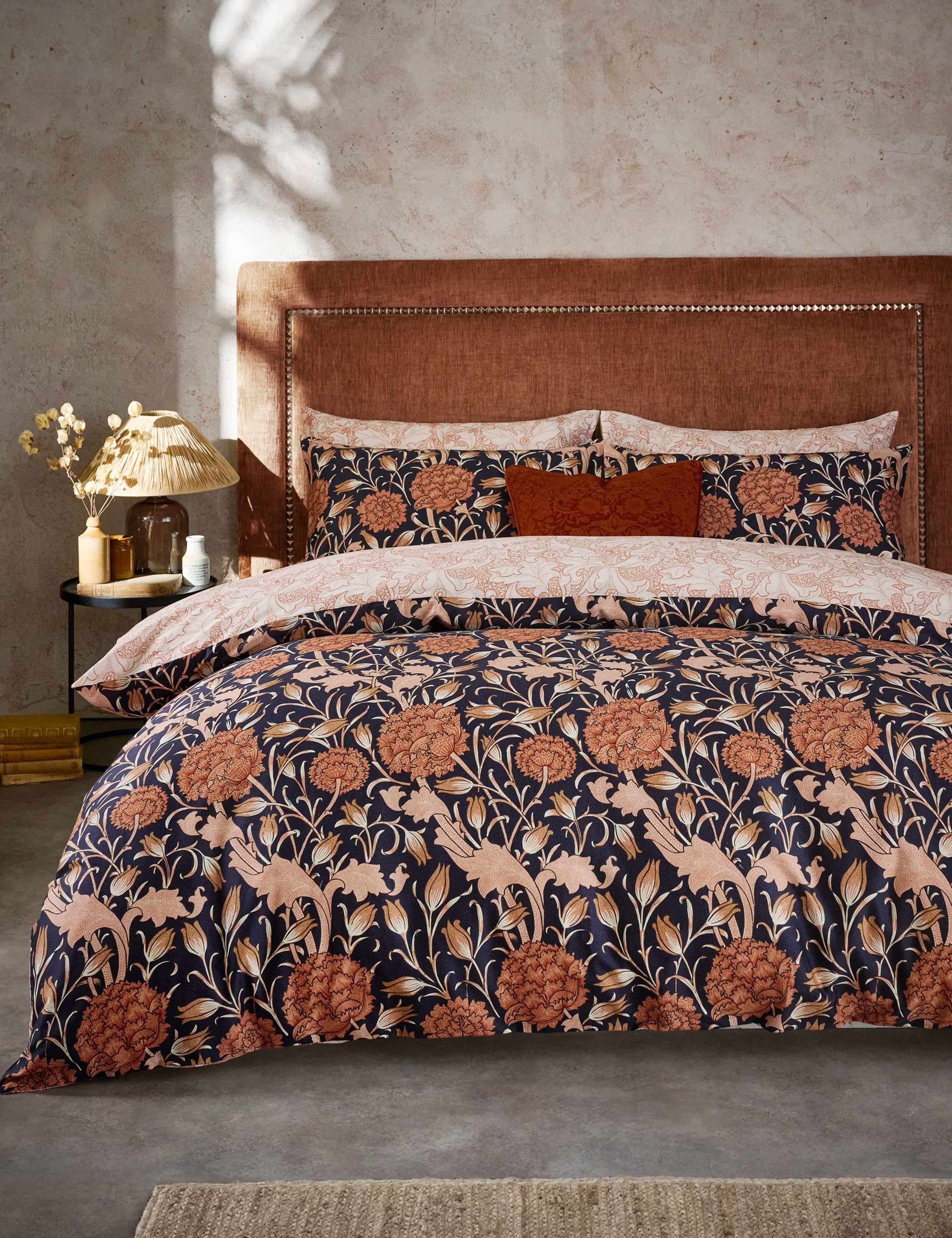 Pure Cotton Wild Tulip Bedding Set 1 of 7