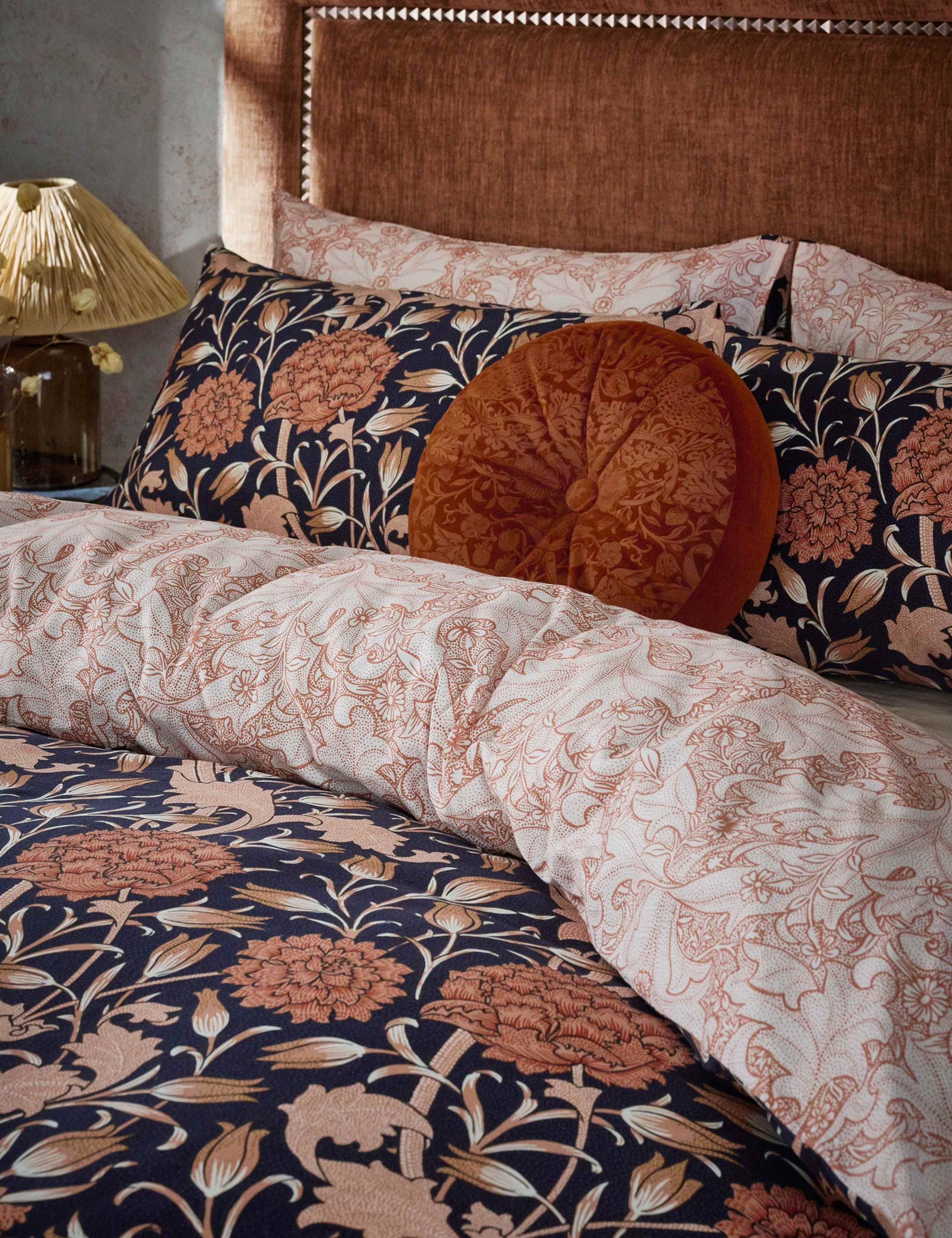 Pure Cotton Wild Tulip Bedding Set 5 of 7