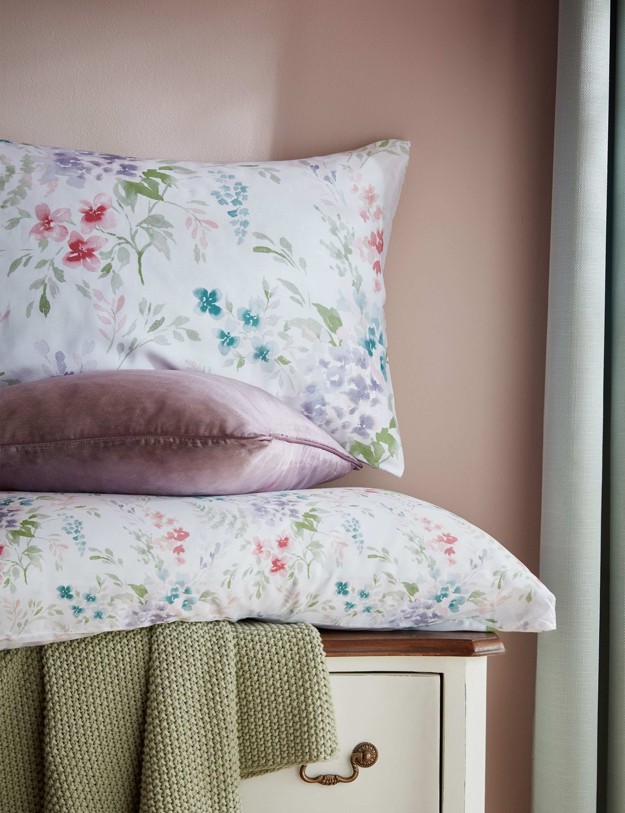 Pure Cotton Audlen Flowers Bedding Set 3 of 4