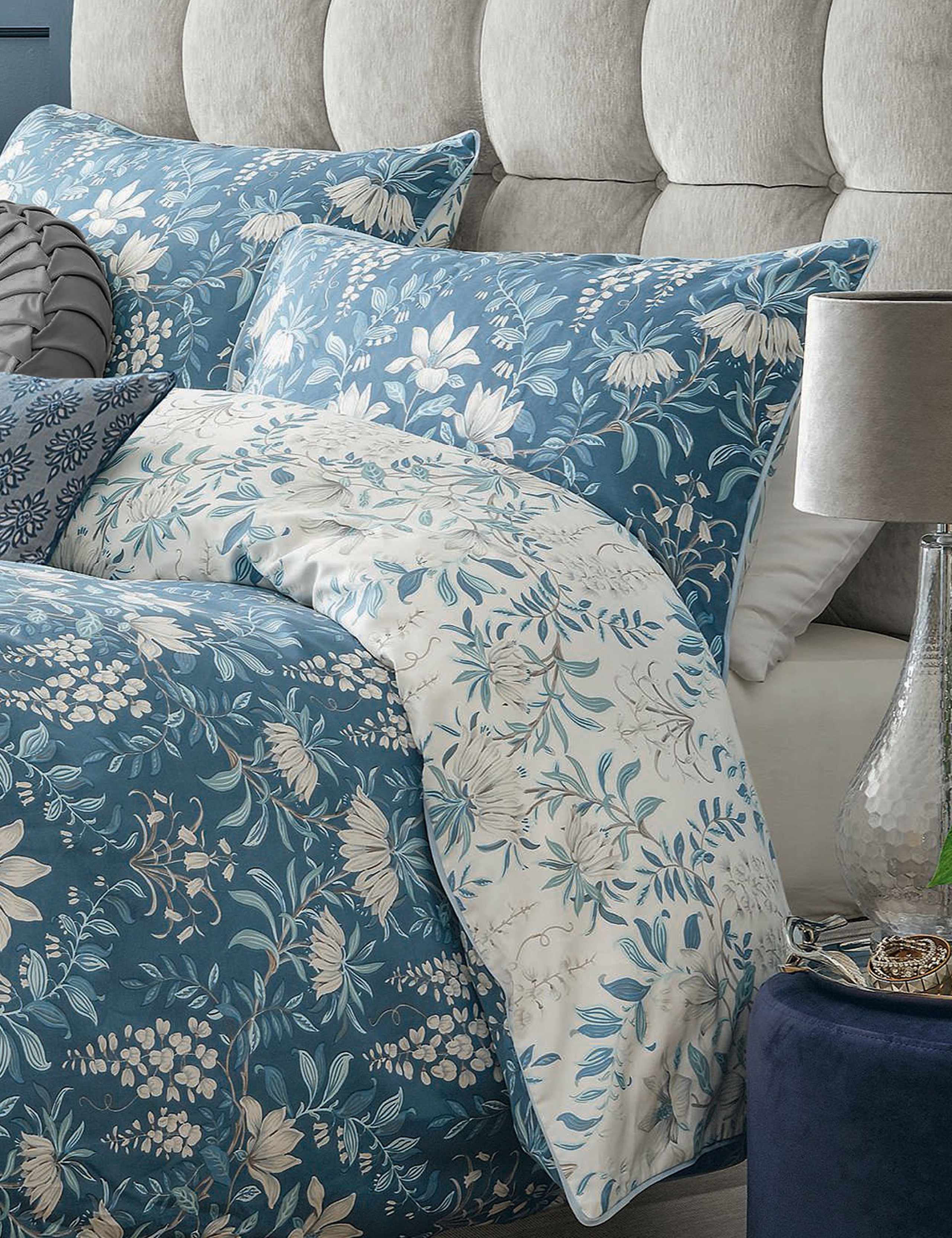 Pure Cotton Sateen Parterre Bedding Set 2 of 2