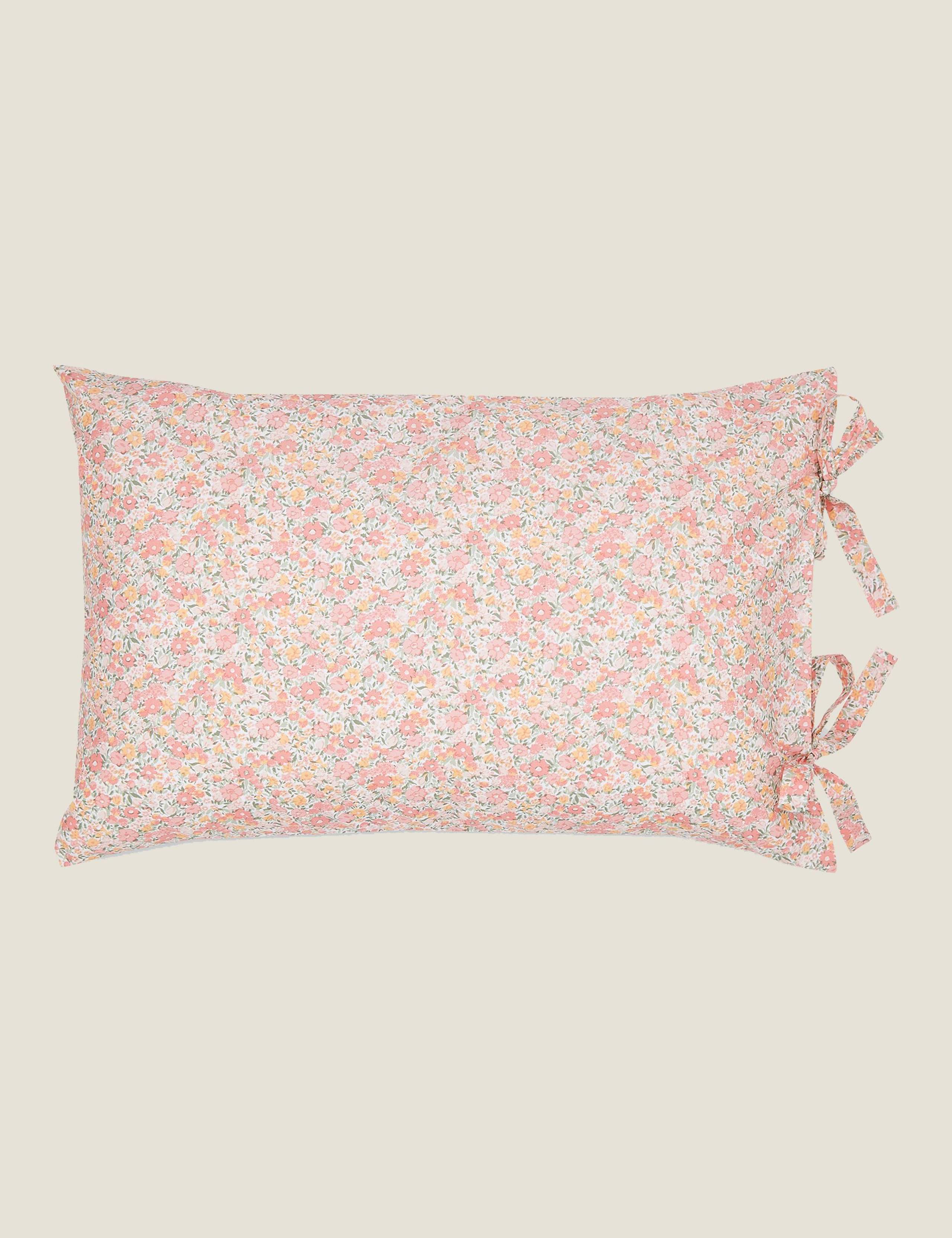 Pure Cotton Loveston Floral Bedding Set 3 of 3