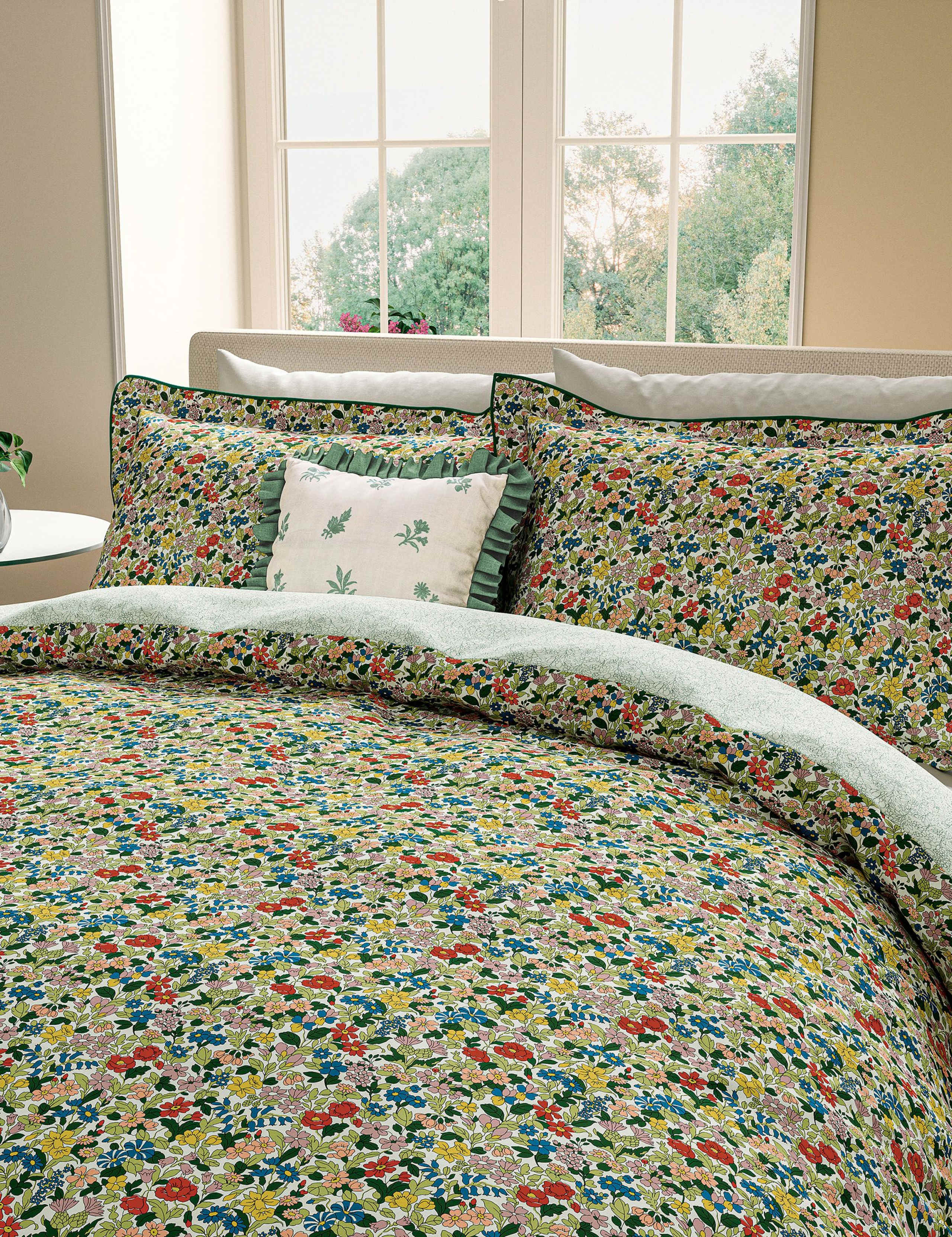 Pure Cotton Blossom Harmony Bedding Set 3 of 4