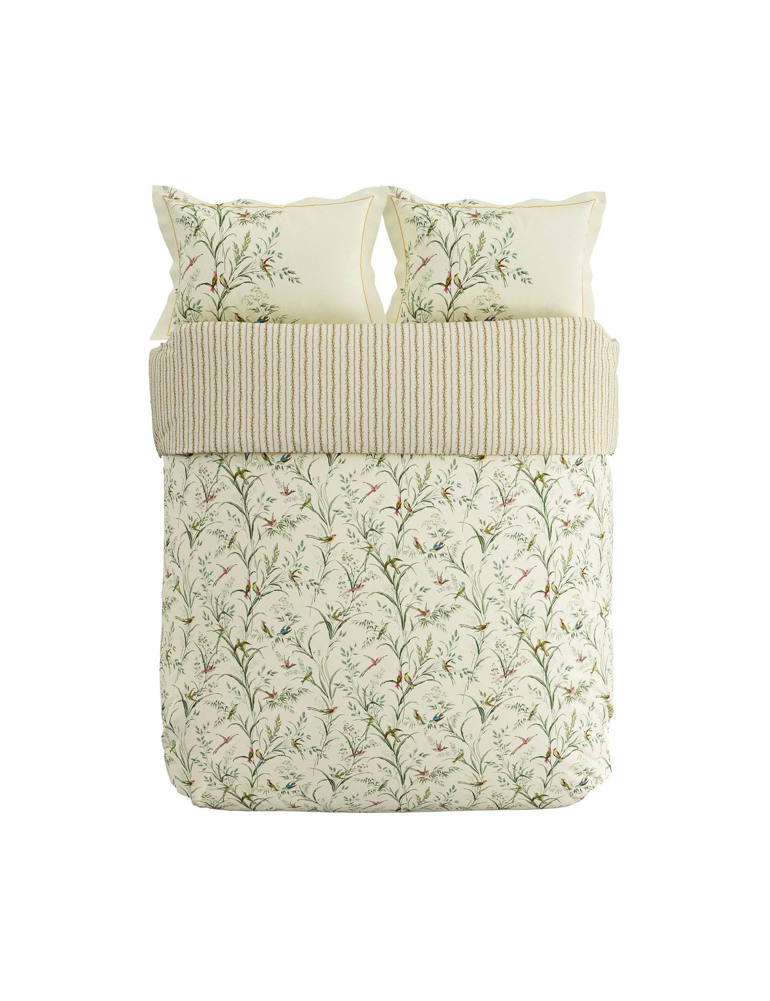 Tuileries Frilly Bedding Set 2 of 4