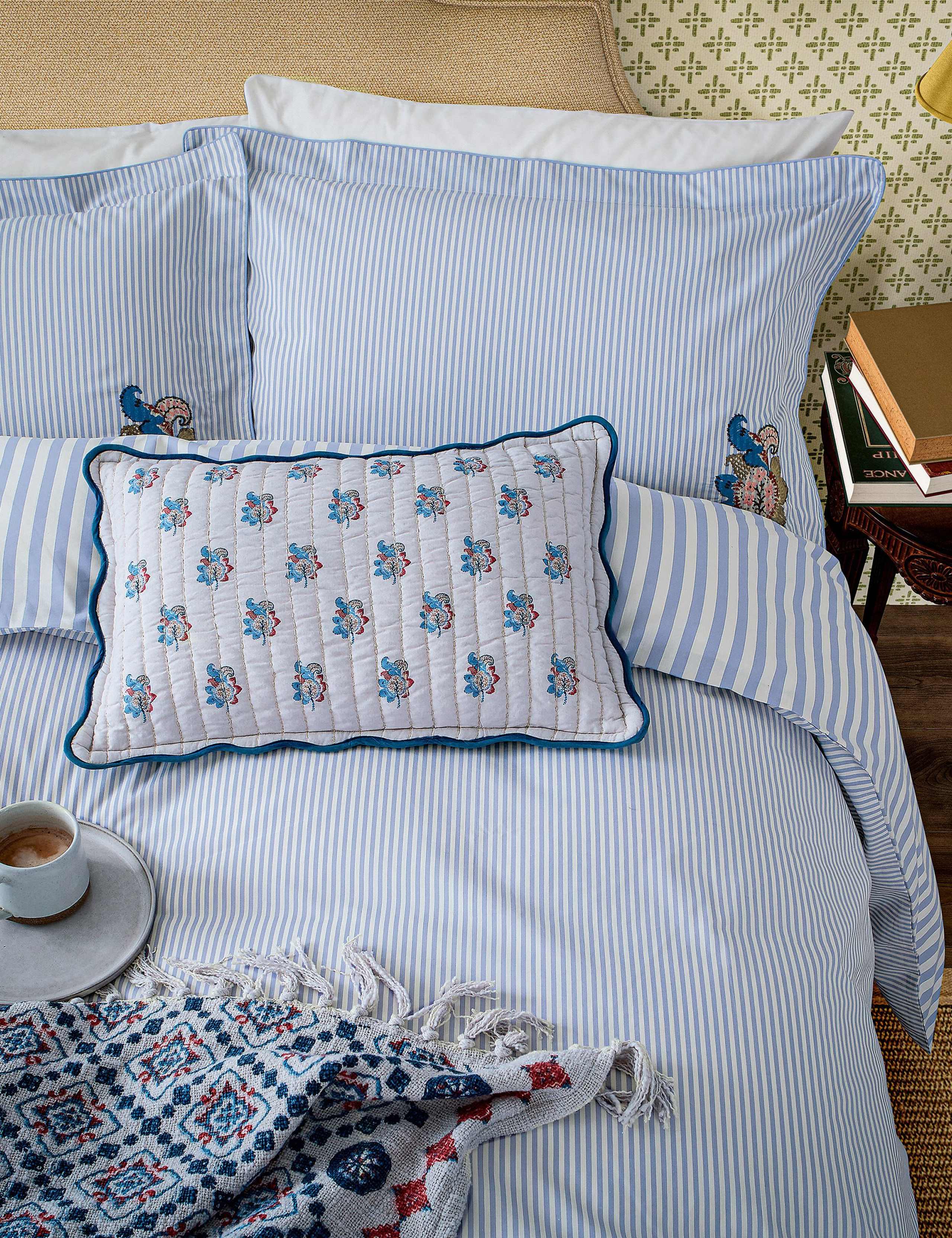 Earlsford Foulard Striped Bedding Set 3 of 6