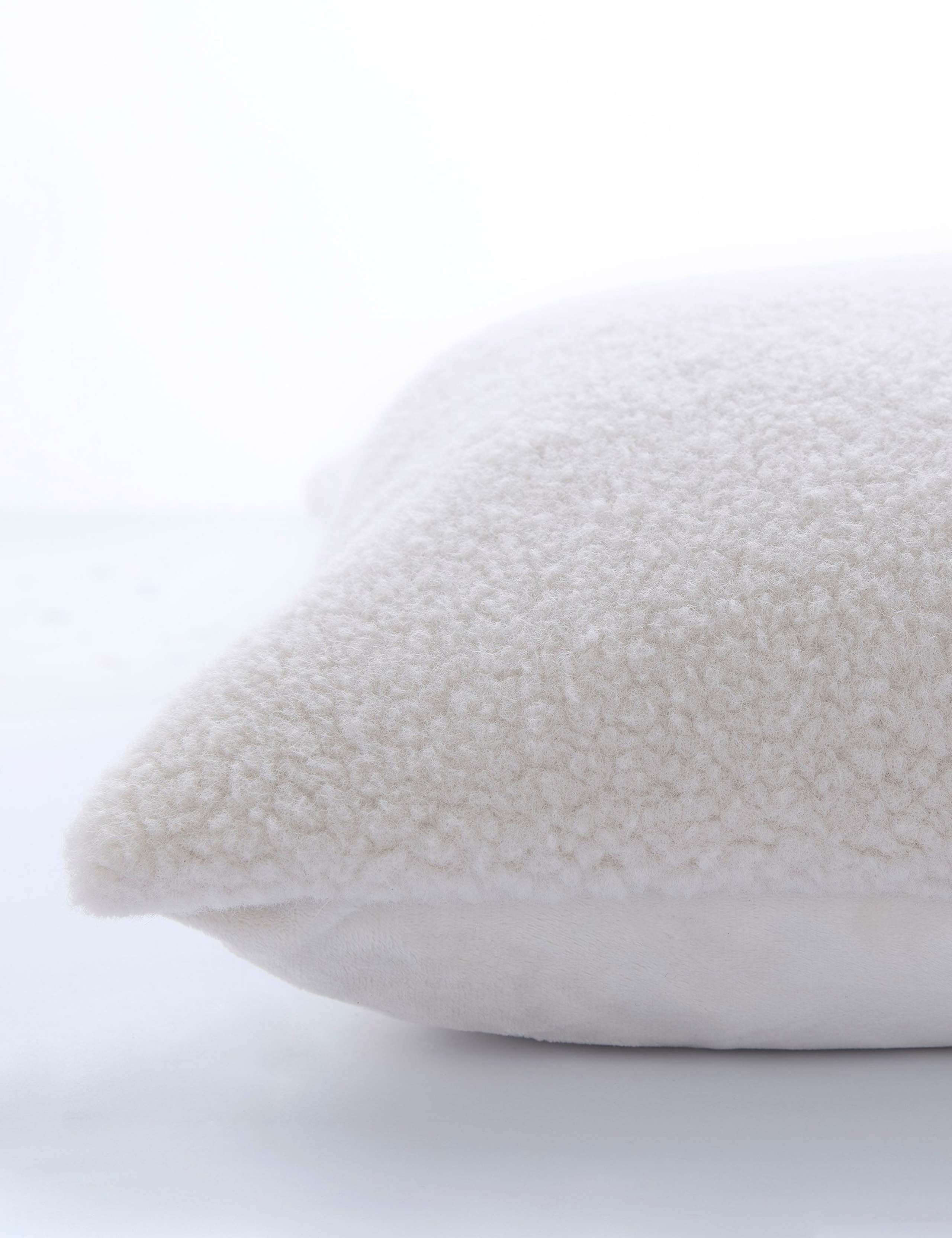 Faux Sheepskin Coleford Cushion 4 of 5