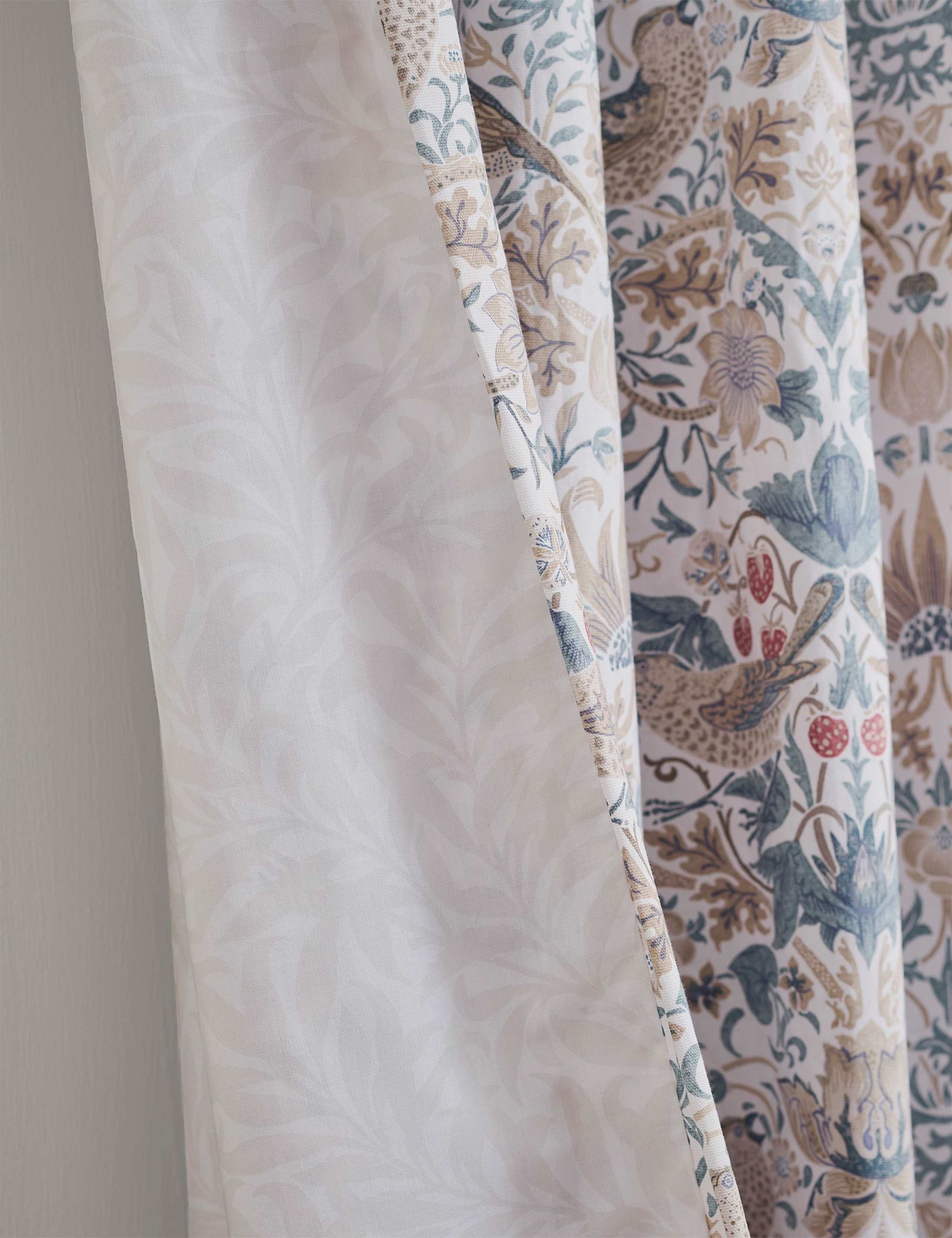 Strawberry Thief Pencil Pleat Curtains 3 of 3