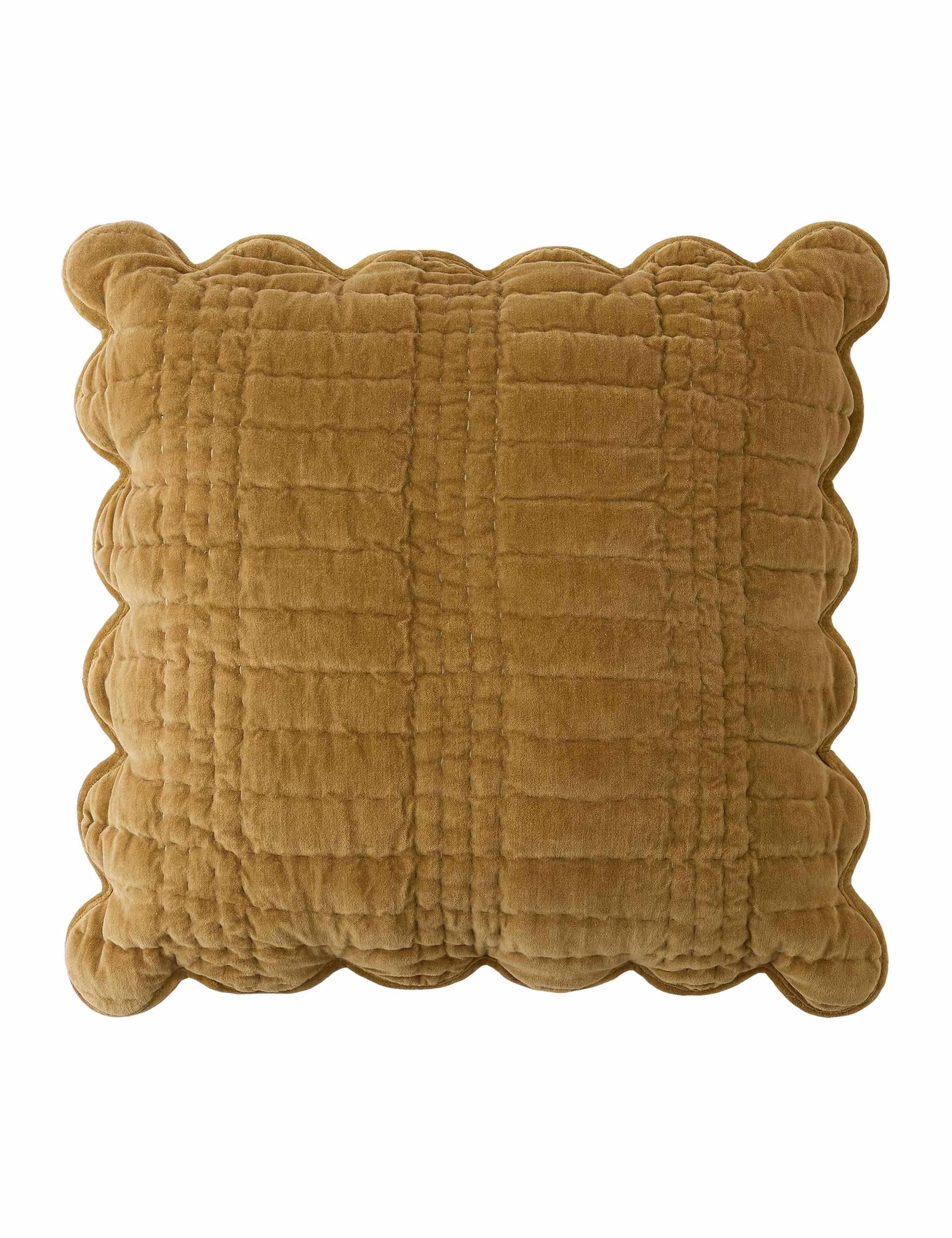 Velvet Scalloped Textured Cushion 2 of 6