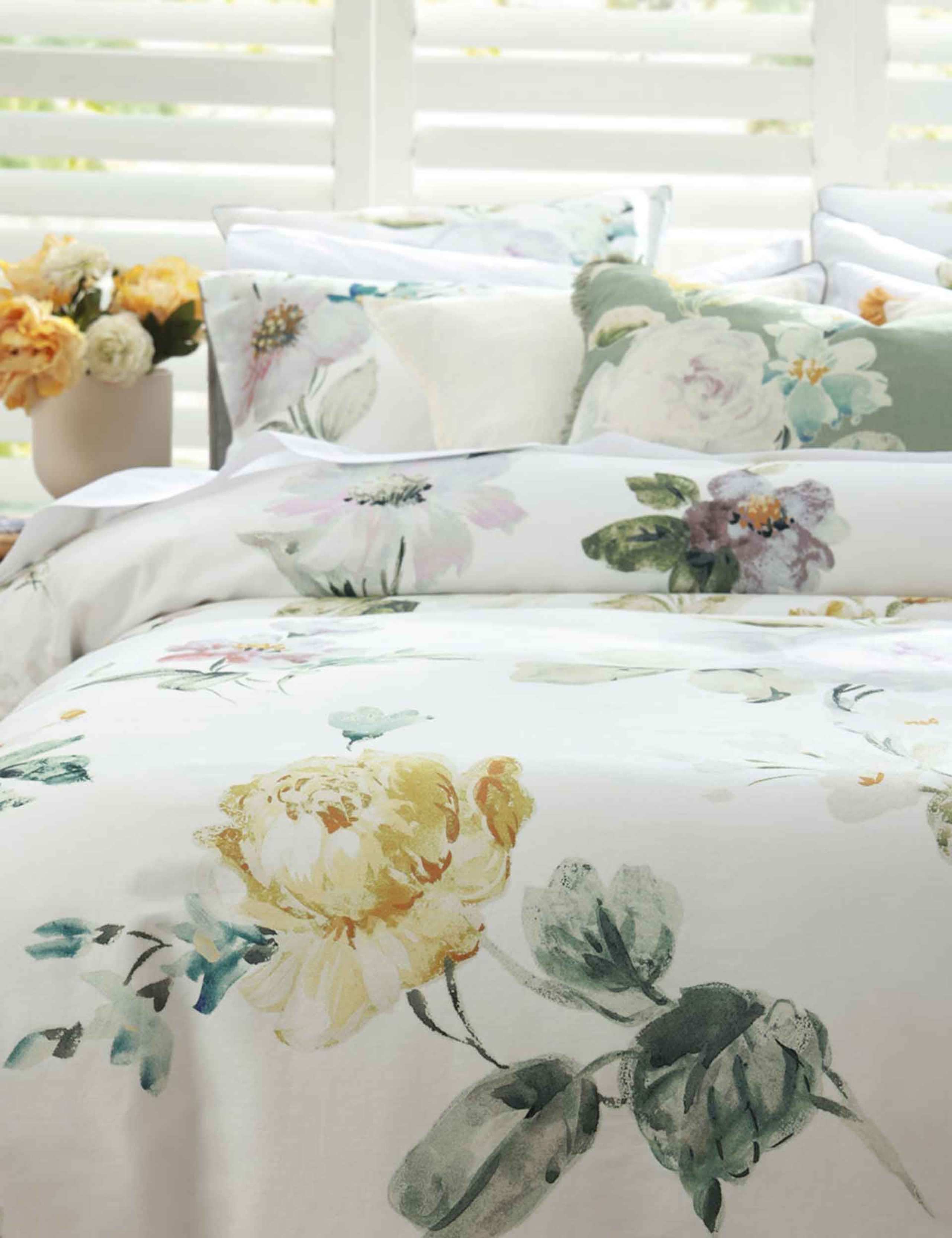 Pure Cotton Ari Bedding Set 3 of 4