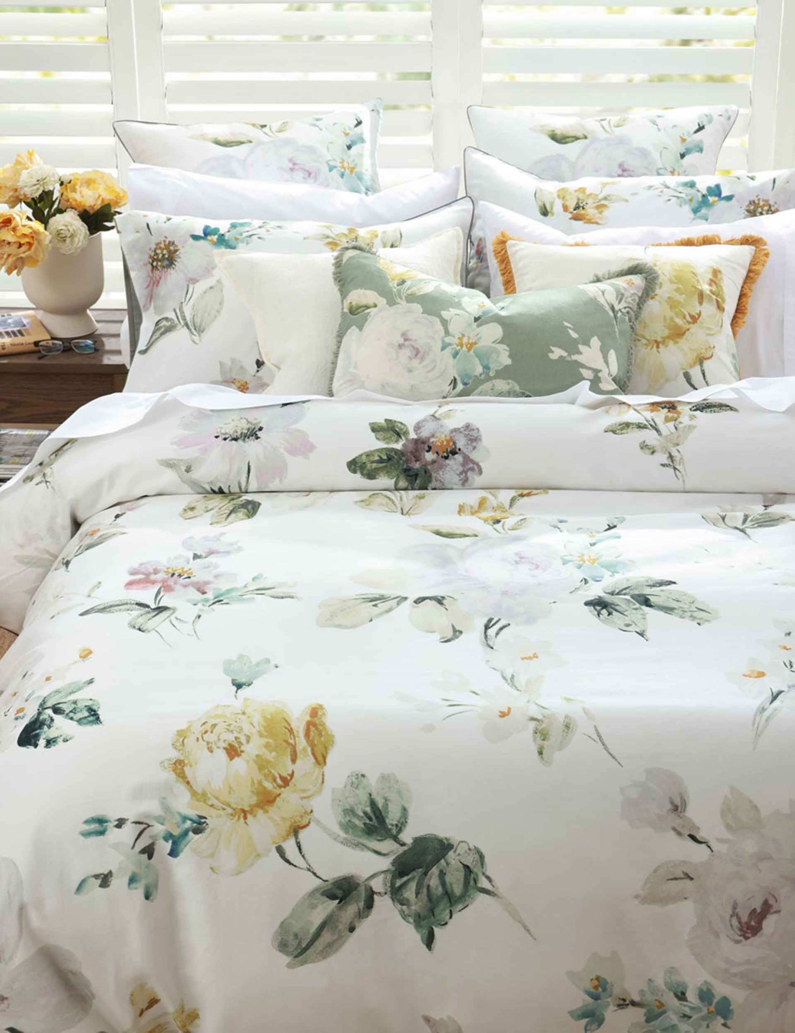 Pure Cotton Ari Bedding Set 4 of 4