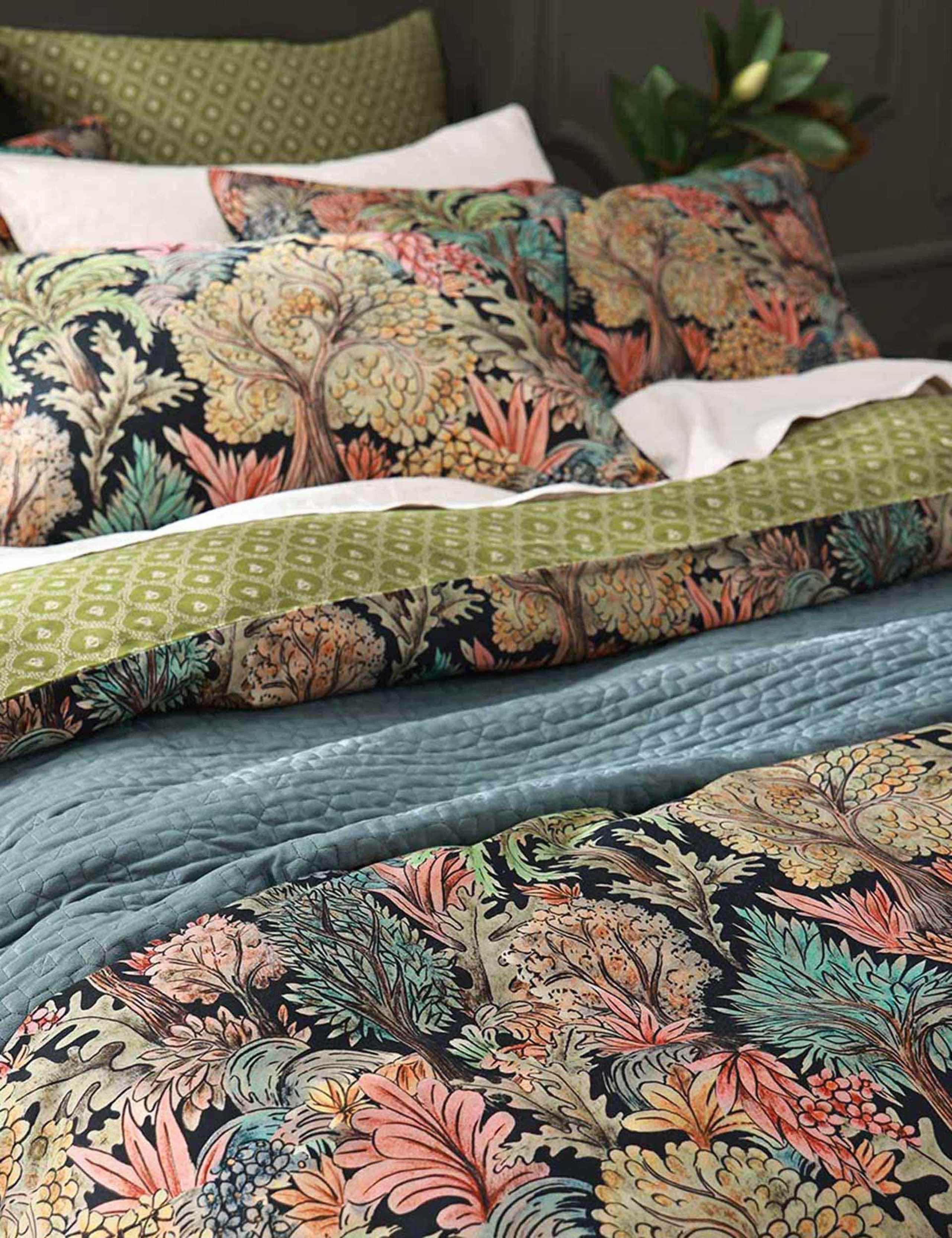 Pure Cotton Anders Bedding Set 3 of 4