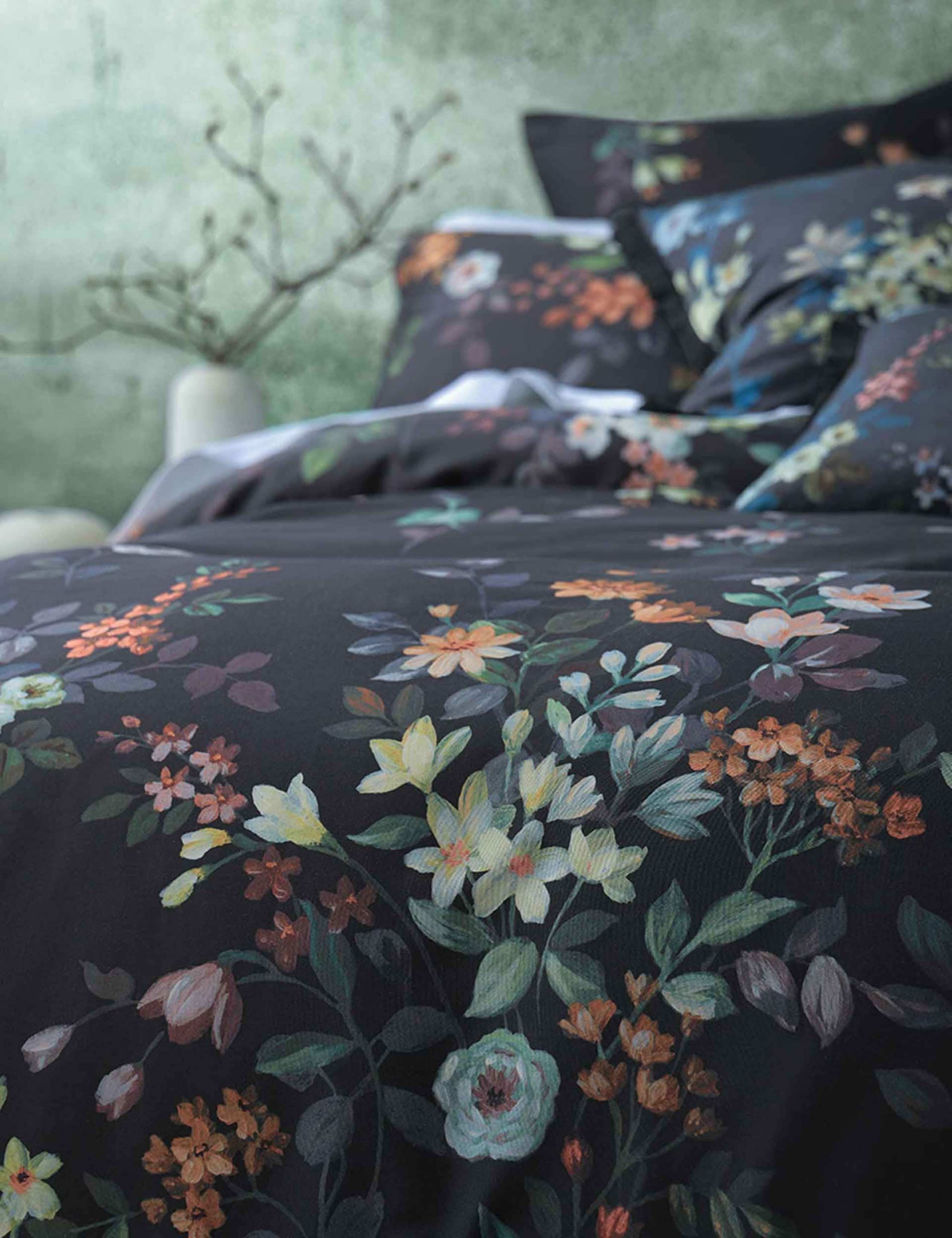 Pure Cotton Ciana Bedding Set 4 of 4