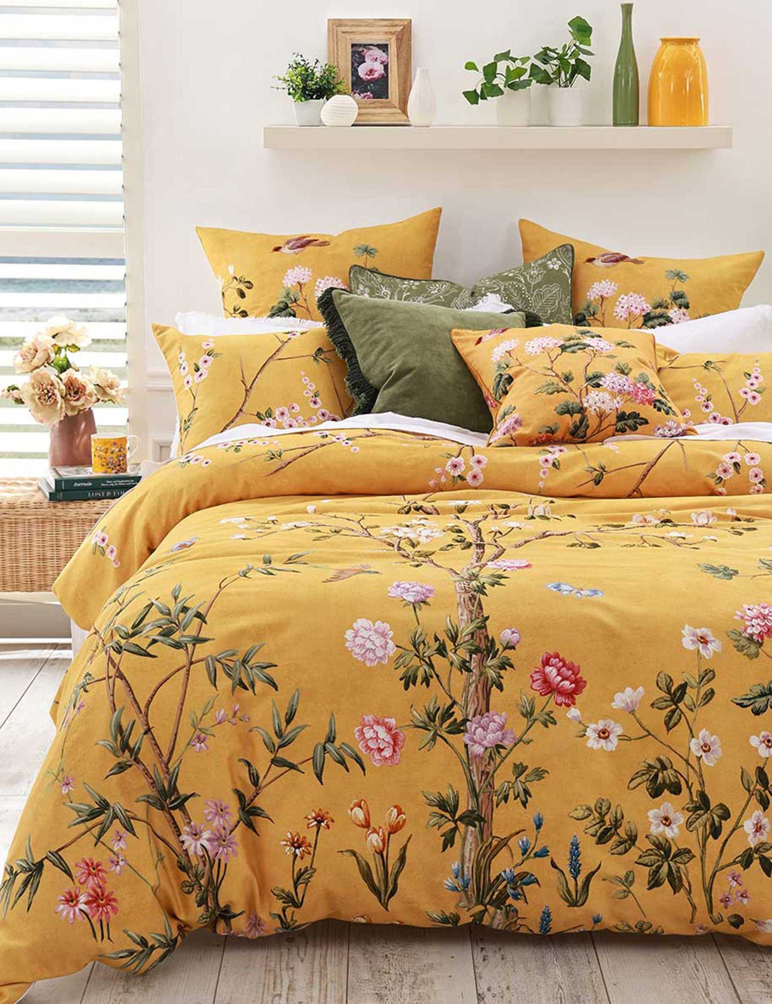 Pure Cotton Yuki Bedding Set 3 of 5