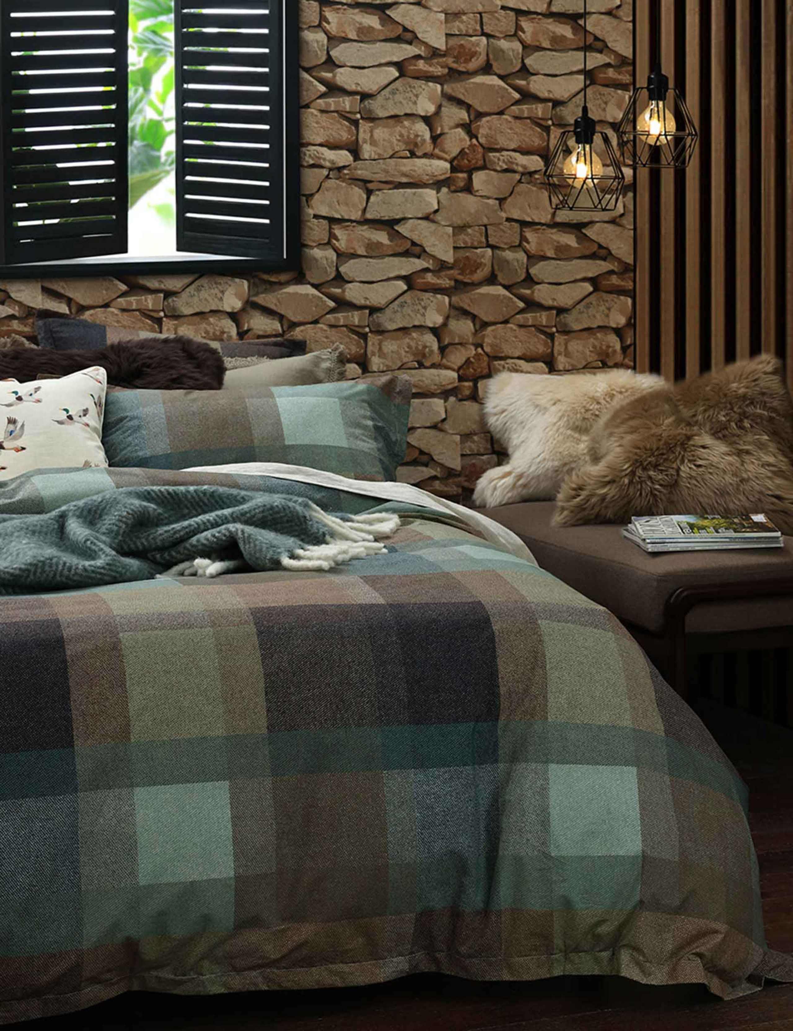 Pure Cotton Lodge Reversible Bedding Set 3 of 4