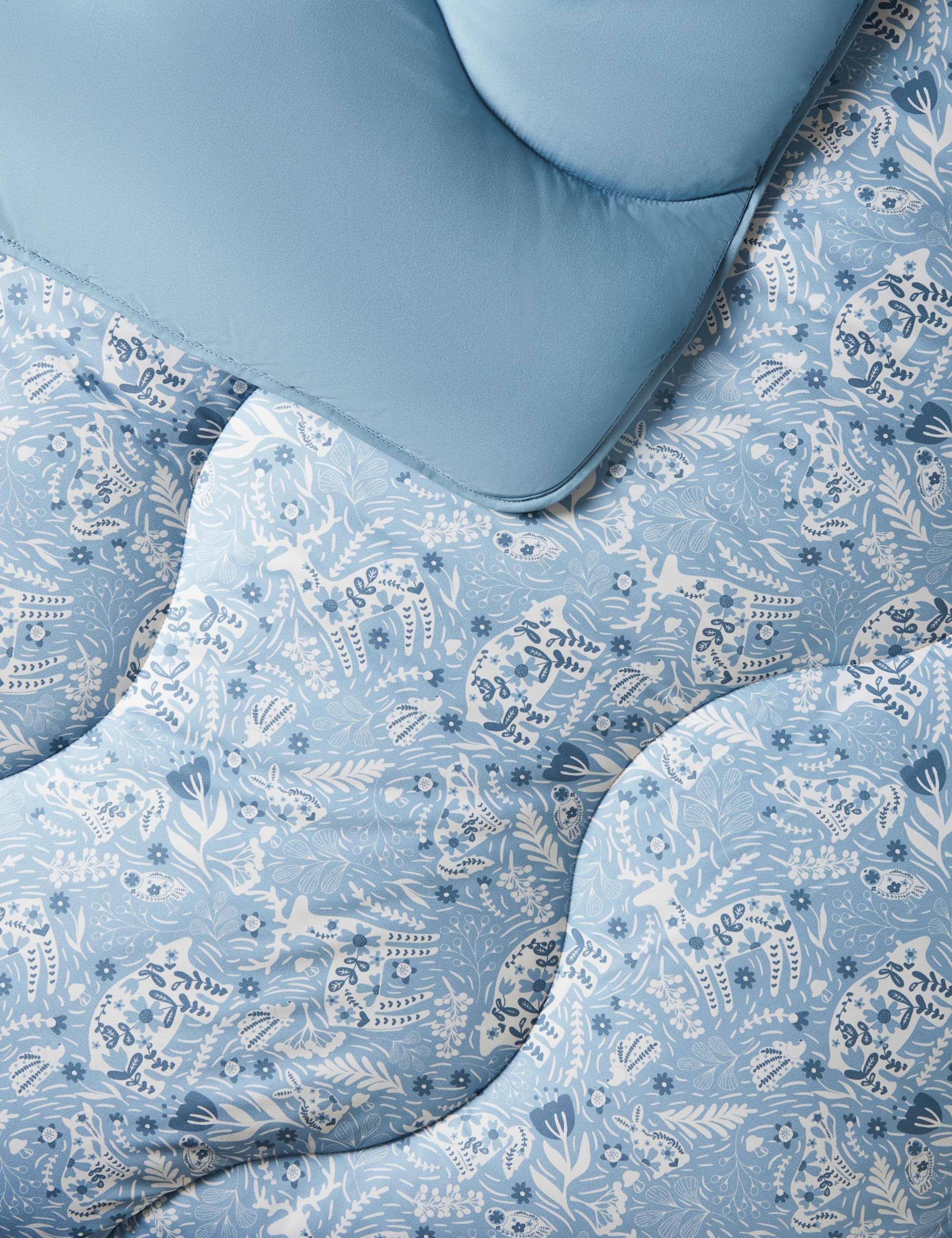 Winter Woodland 10.5 Tog Coverless Duvet Set 4 of 6