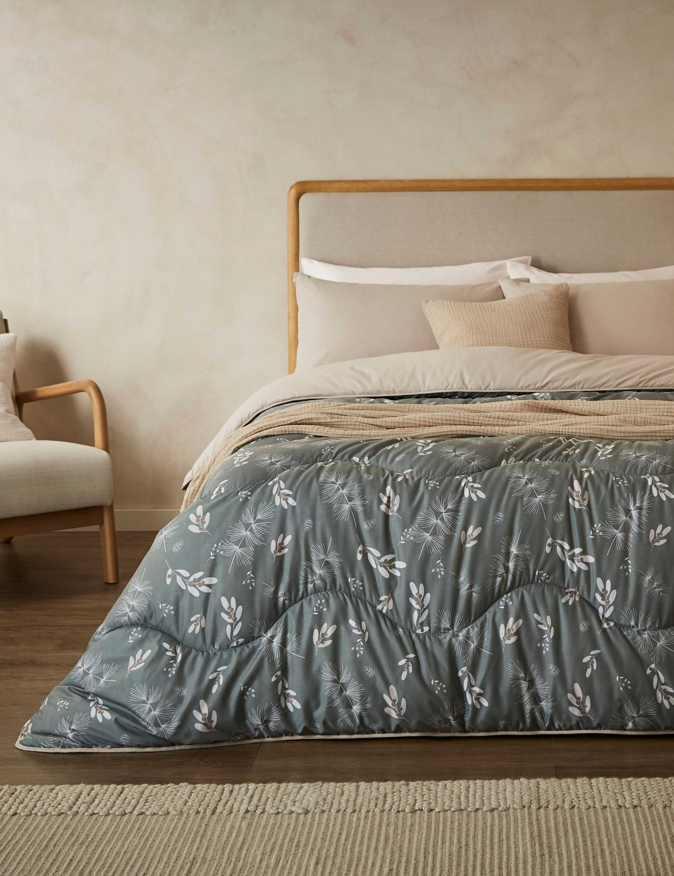 Winter Sprigs 10.5 Tog Coverless Duvet Set 1 of 6