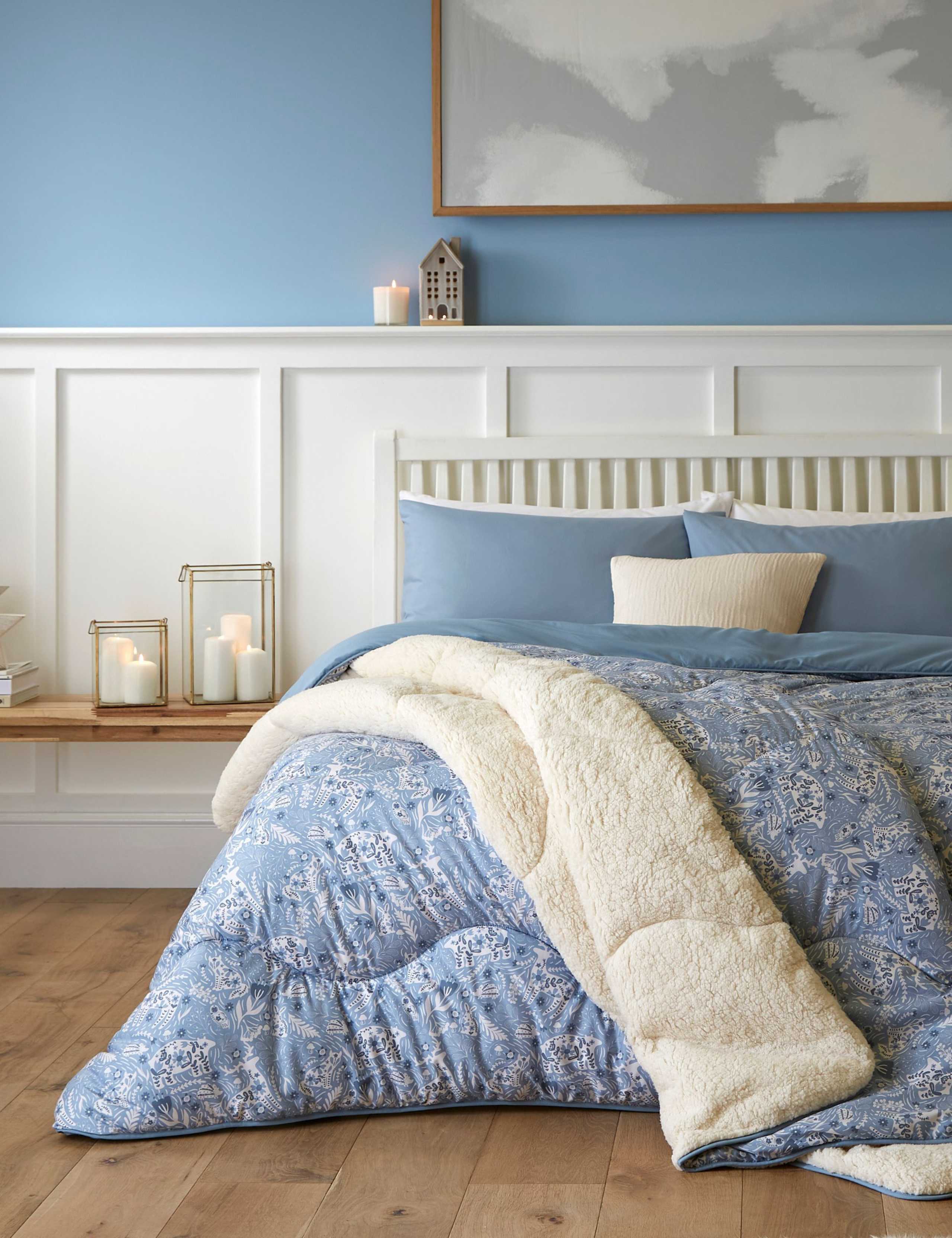 Cosy Fleece Winter Wonderland Throw 2 of 5