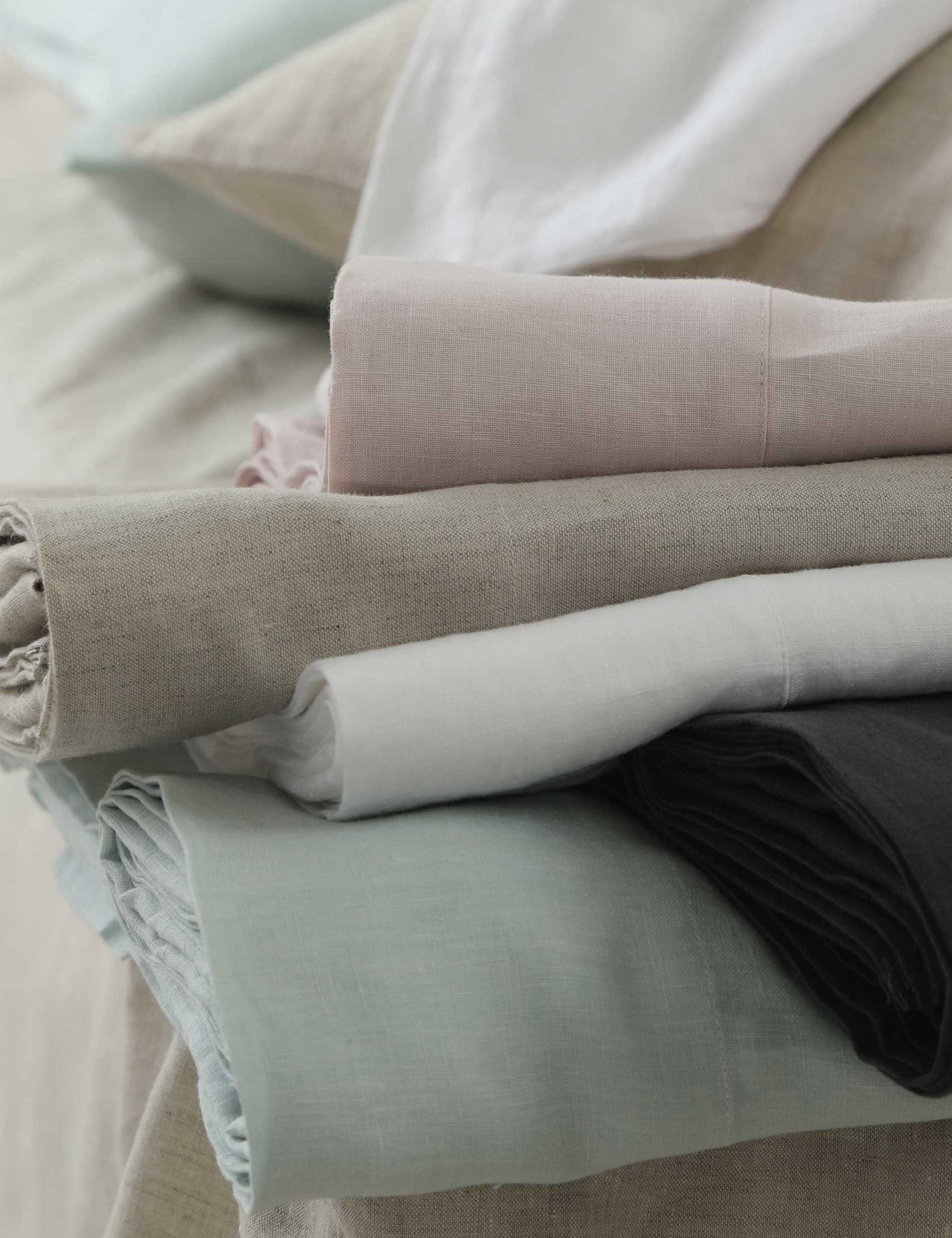 Pure Linen Laundered Fitted Sheet 3 of 3