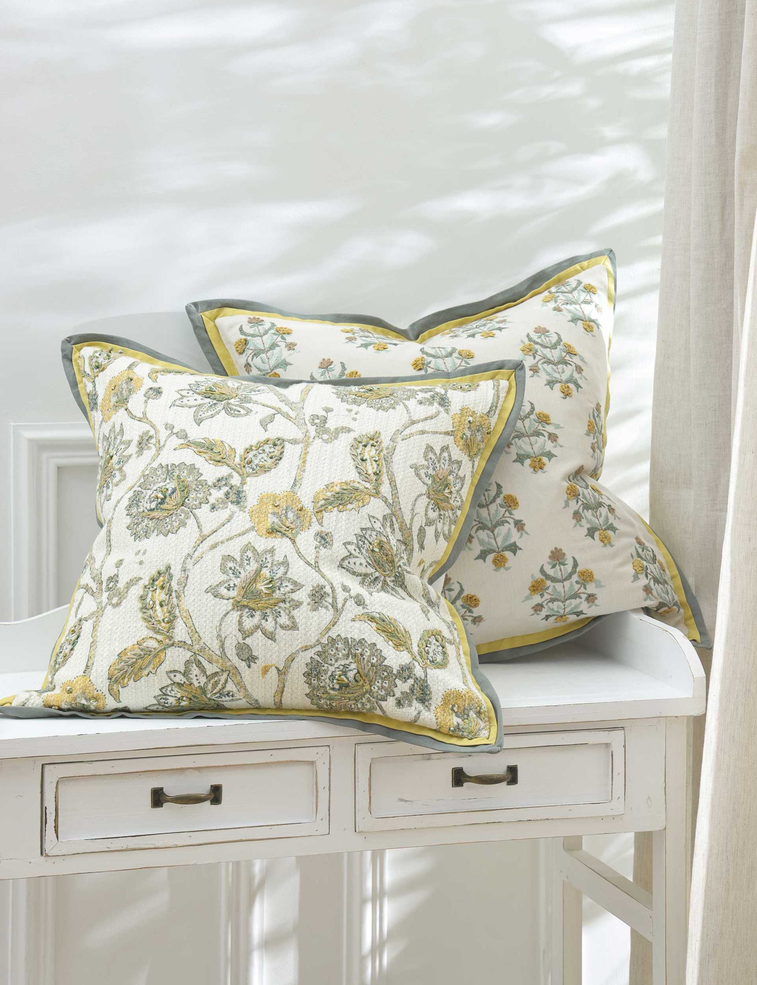 Pure Cotton Albi Cushion 2 of 3