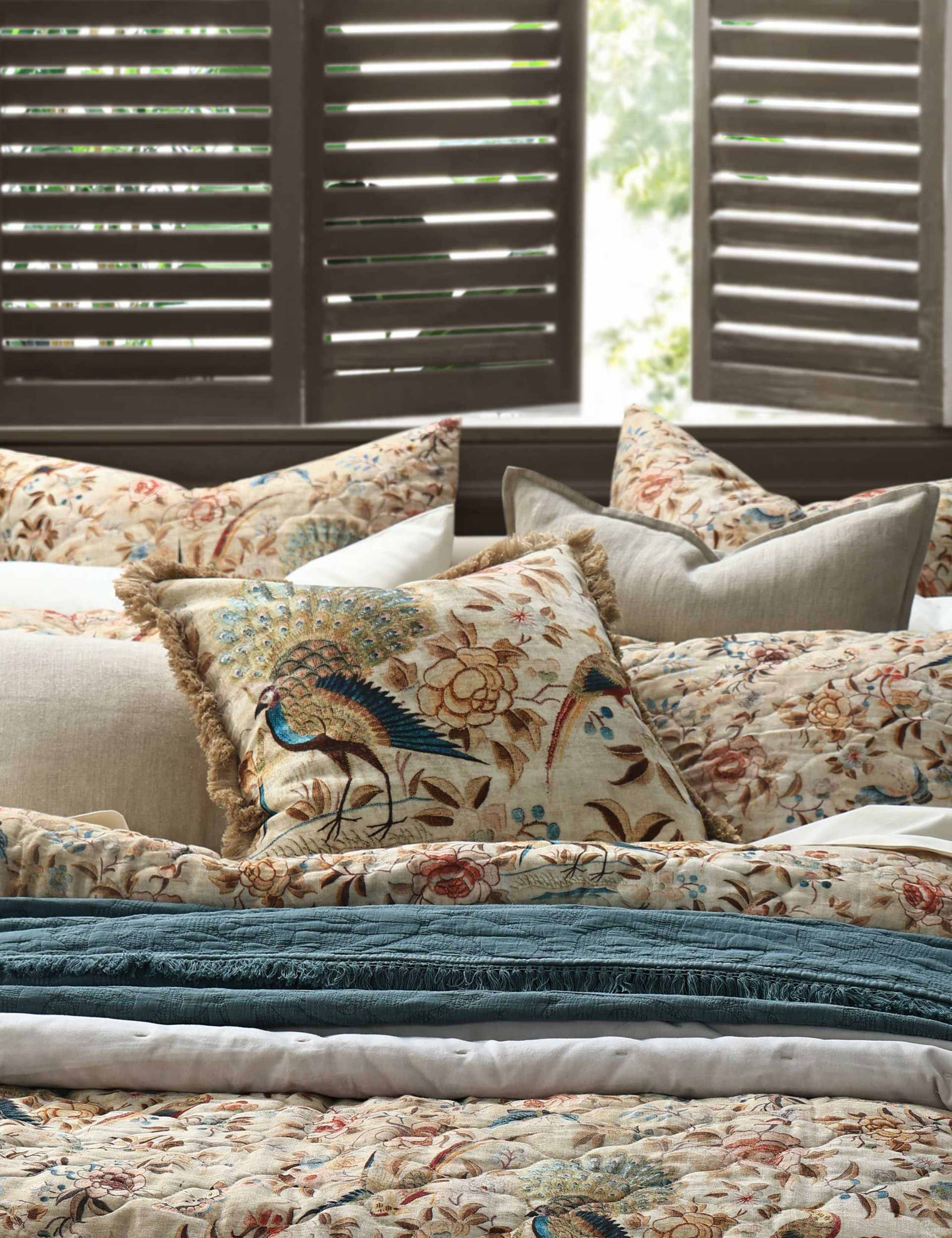 Pure Cotton Milan Fringed Cushion 2 of 3