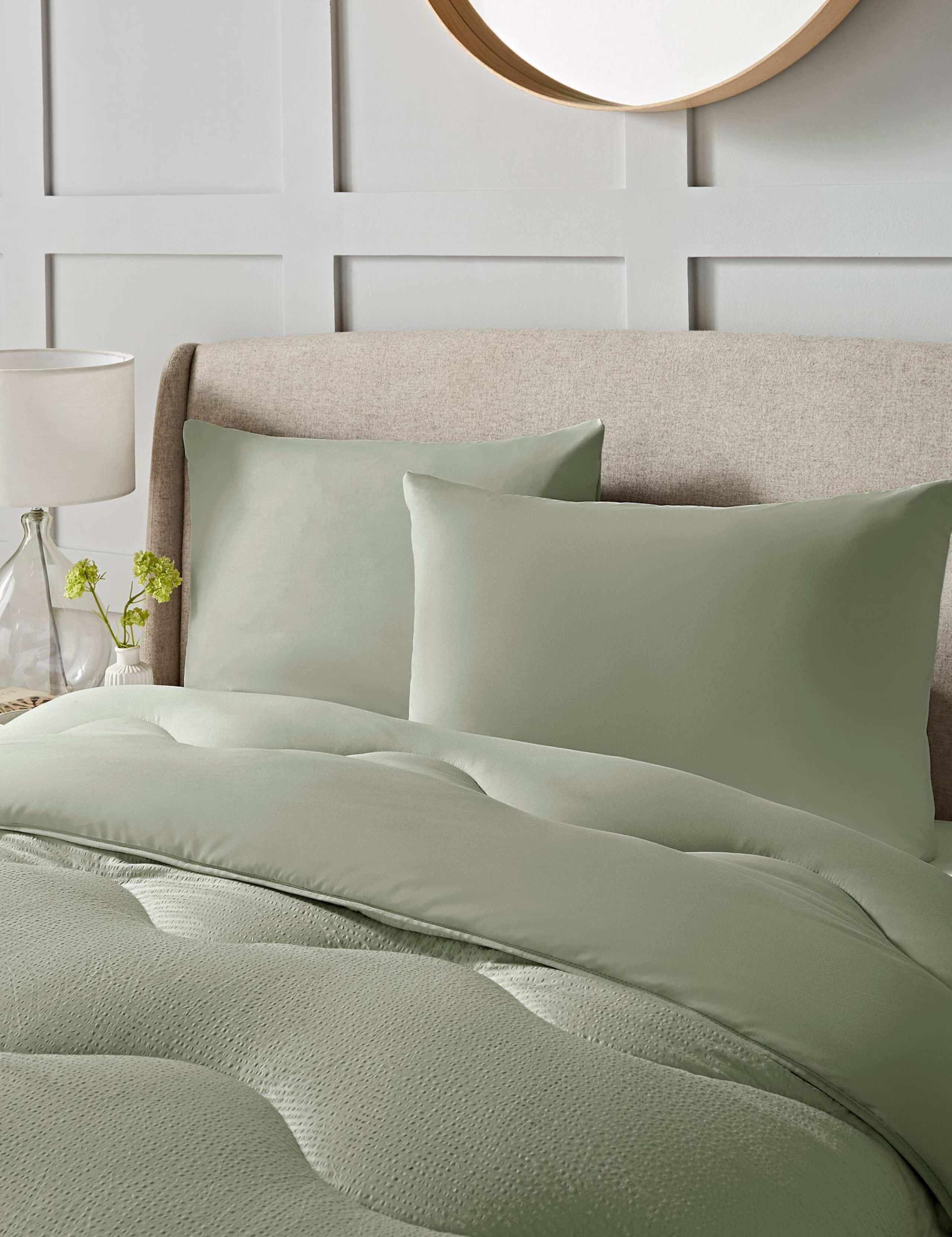 Seersucker 4.5 Tog Coverless Duvet Set 2 of 6