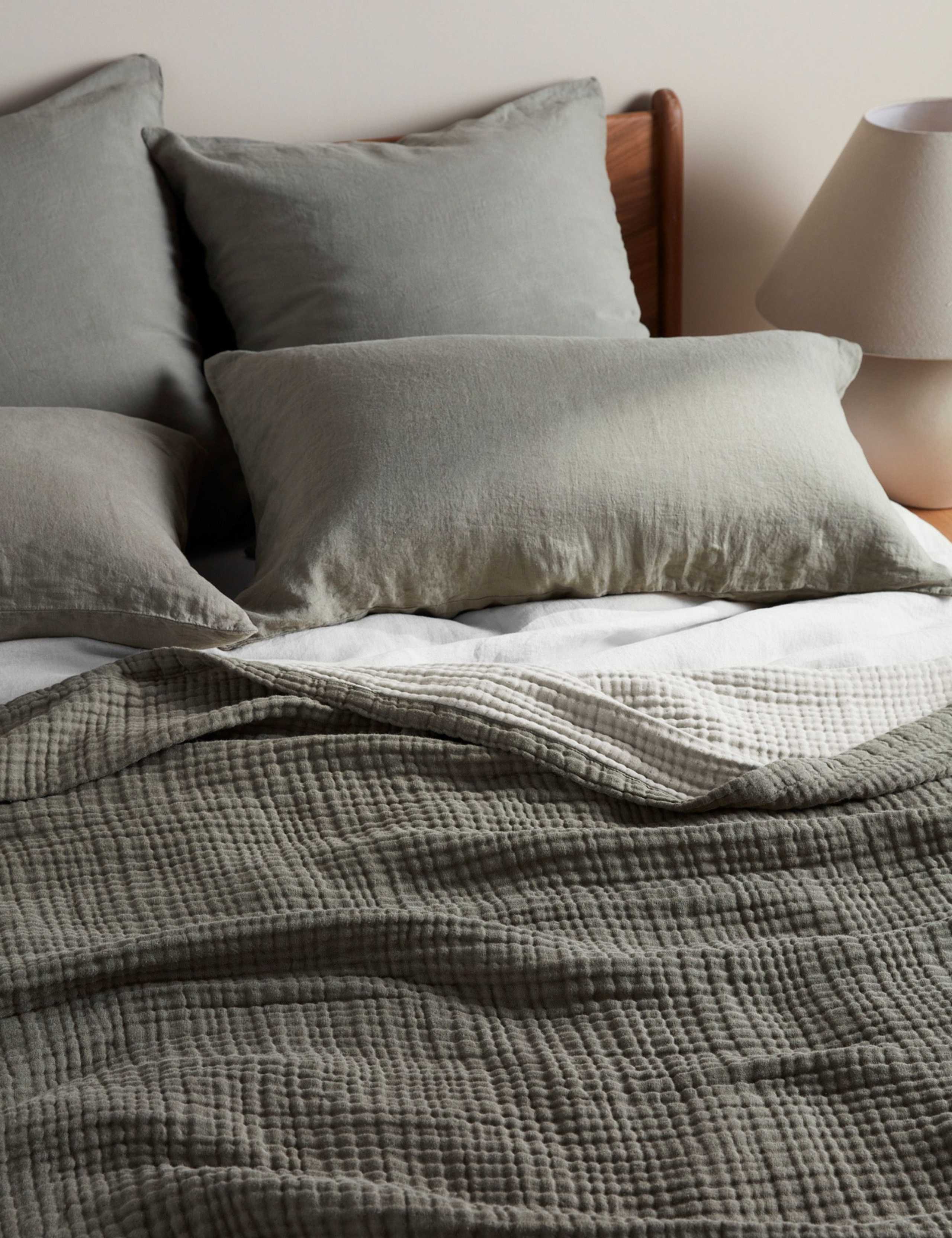 Pure Cotton Reversible Extra Large Throw 3 of 3