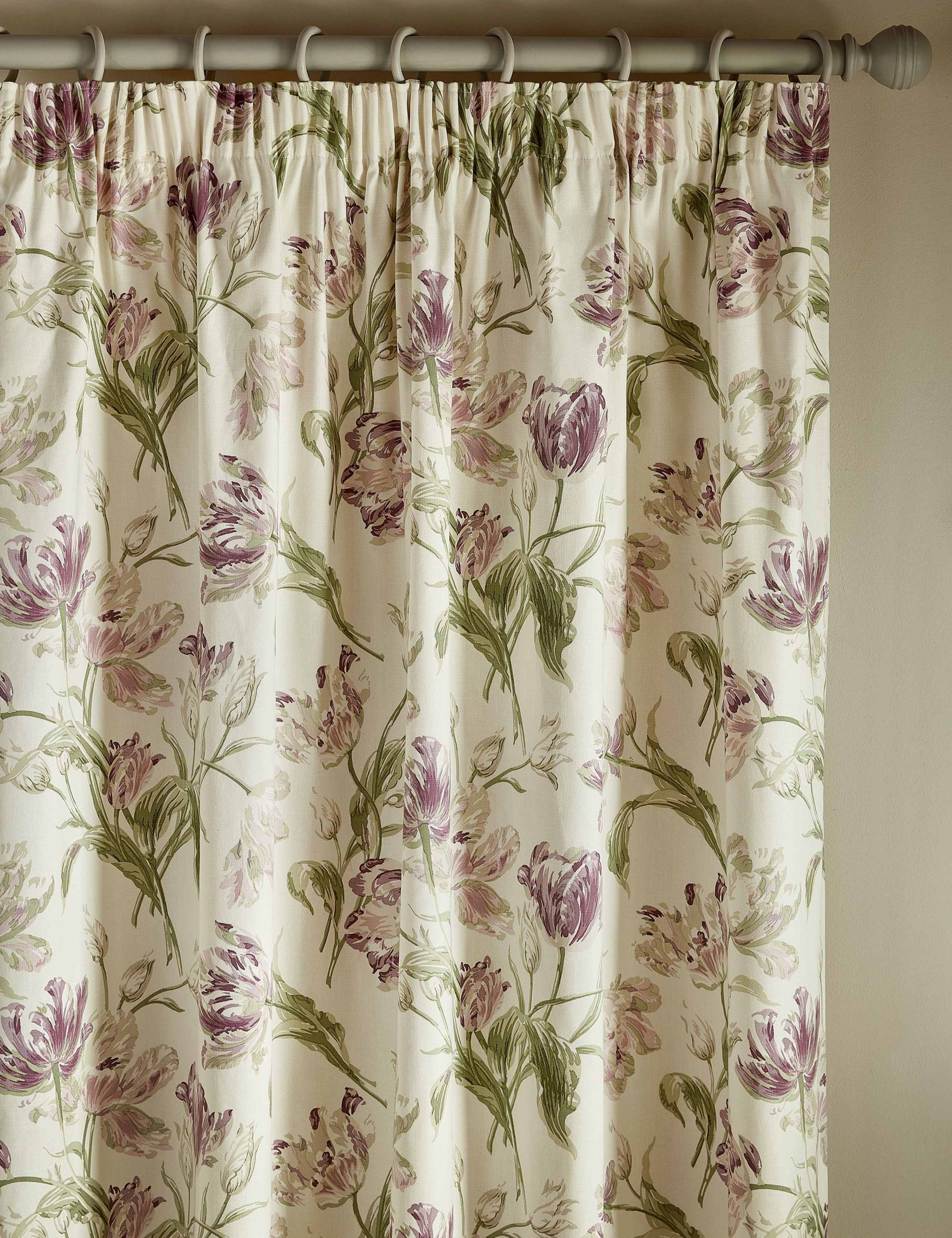 Gosford Pure Cotton Pencil Pleat Curtains 2 of 4
