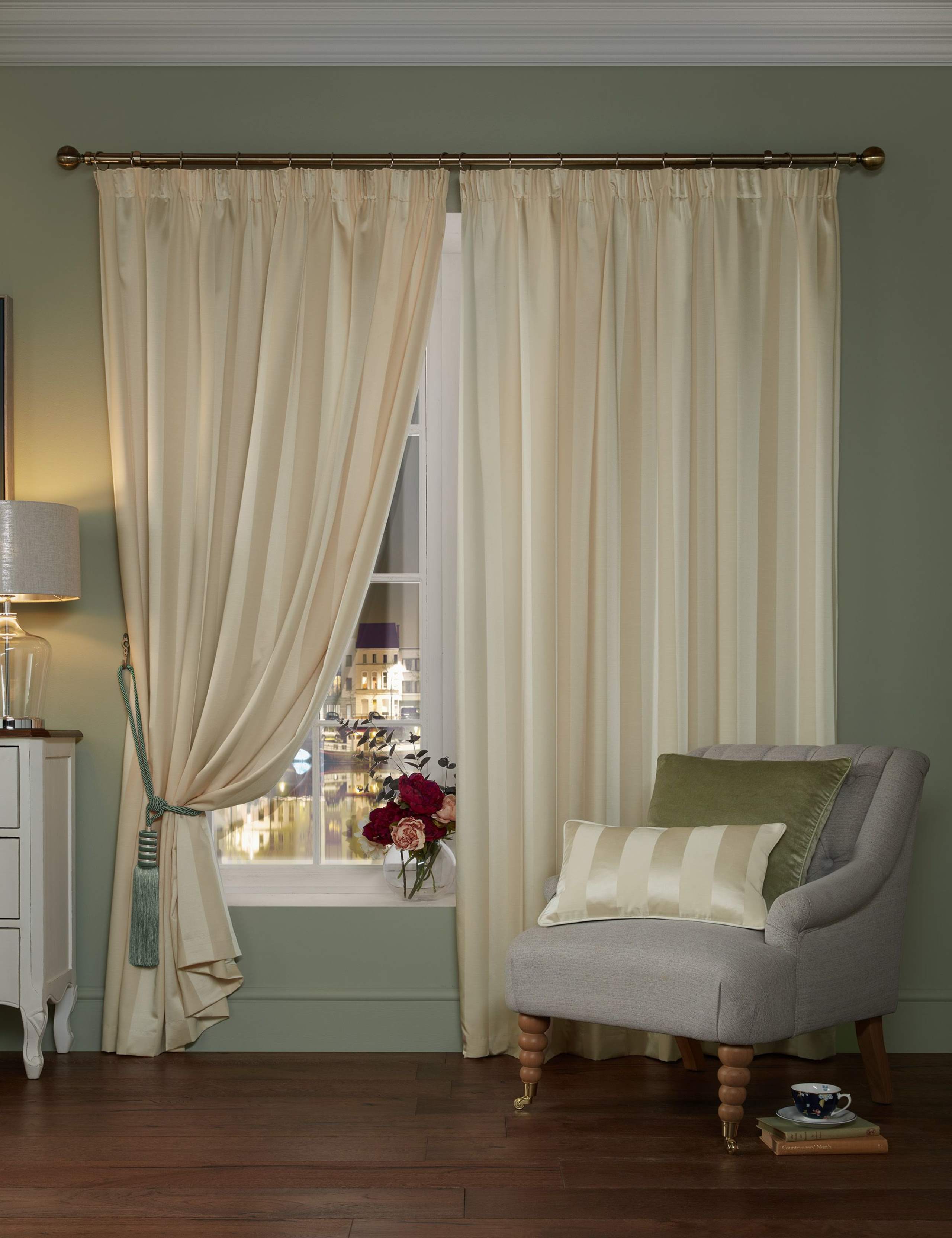 Lille Stripe Pencil Pleat Curtains 1 of 4