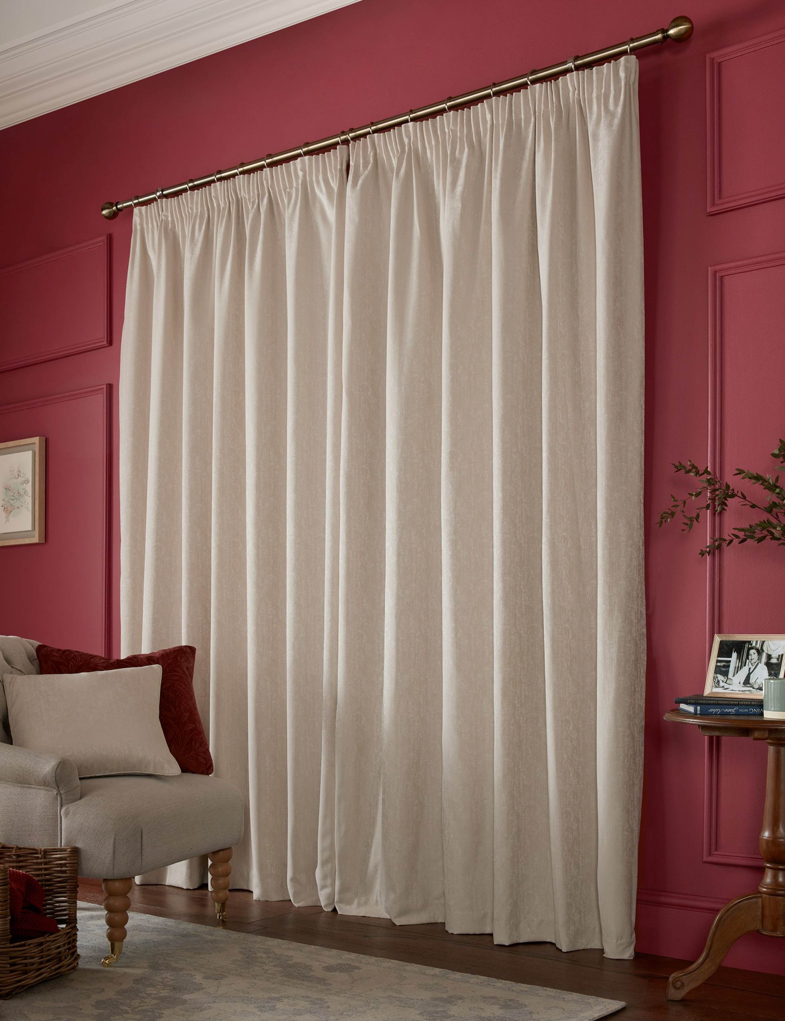 Whinfell Jacquard Pencil Pleat Curtains 2 of 4