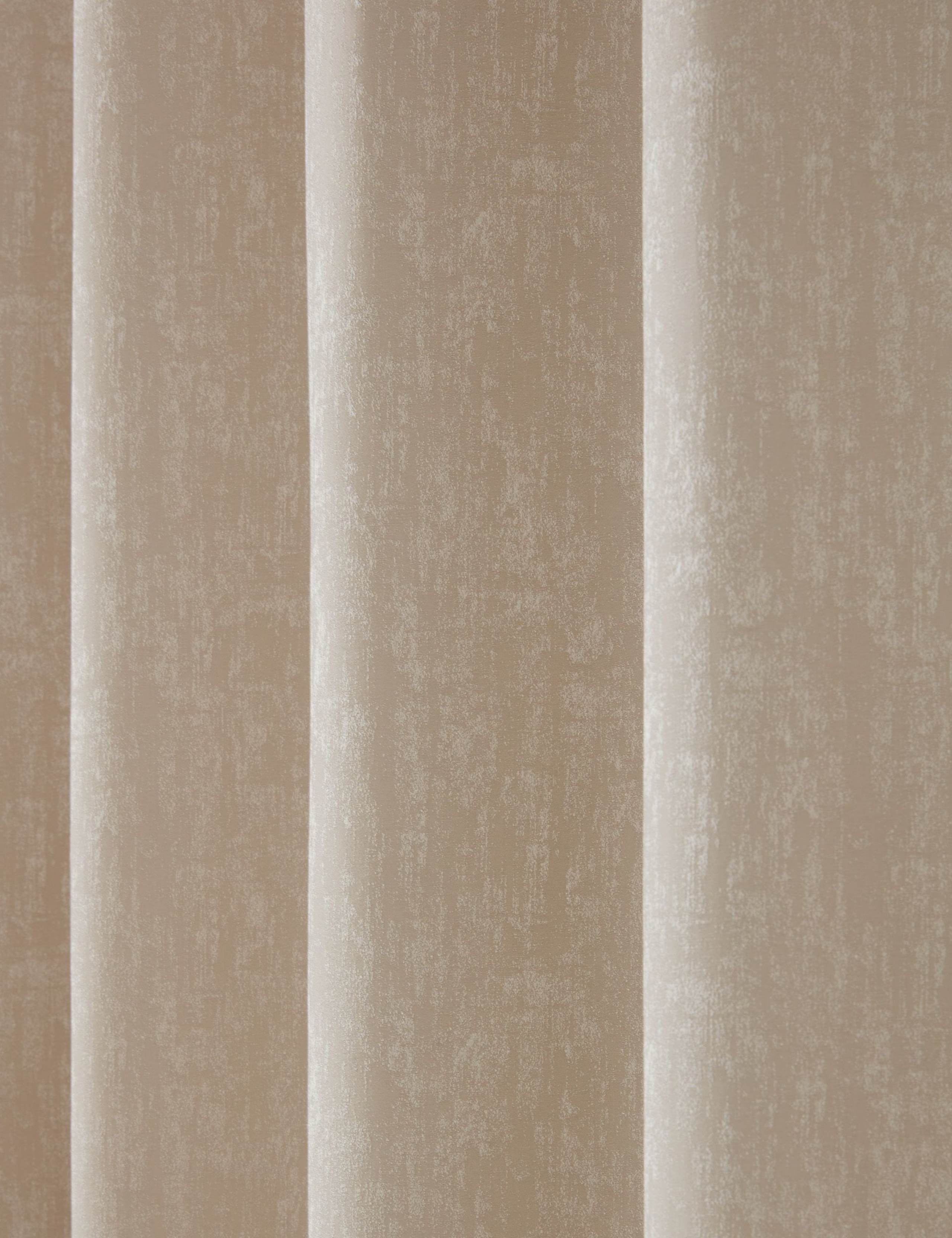 Whinfell Jacquard Pencil Pleat Curtains 4 of 4