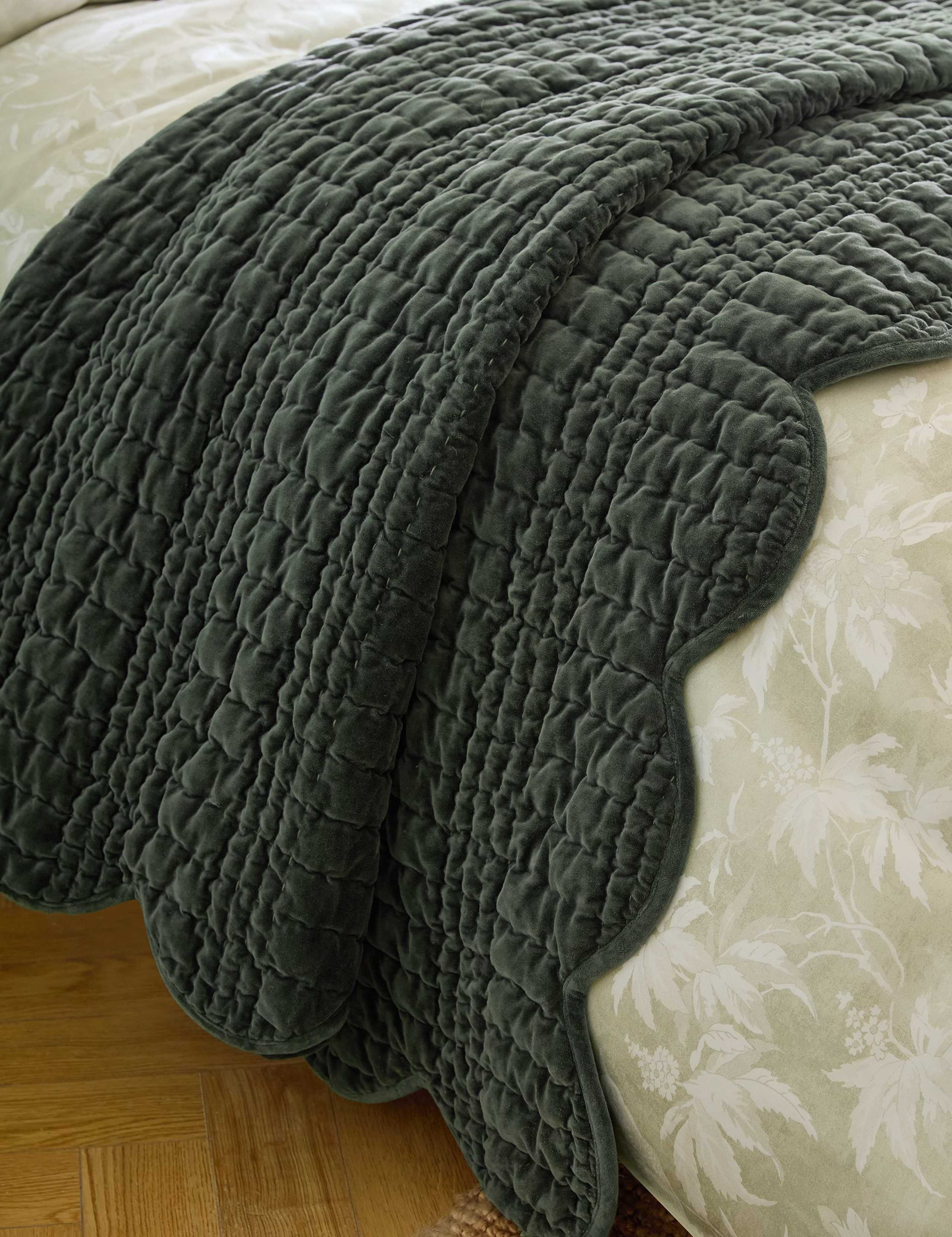 Velvet Scalloped Bedspread 1 of 5