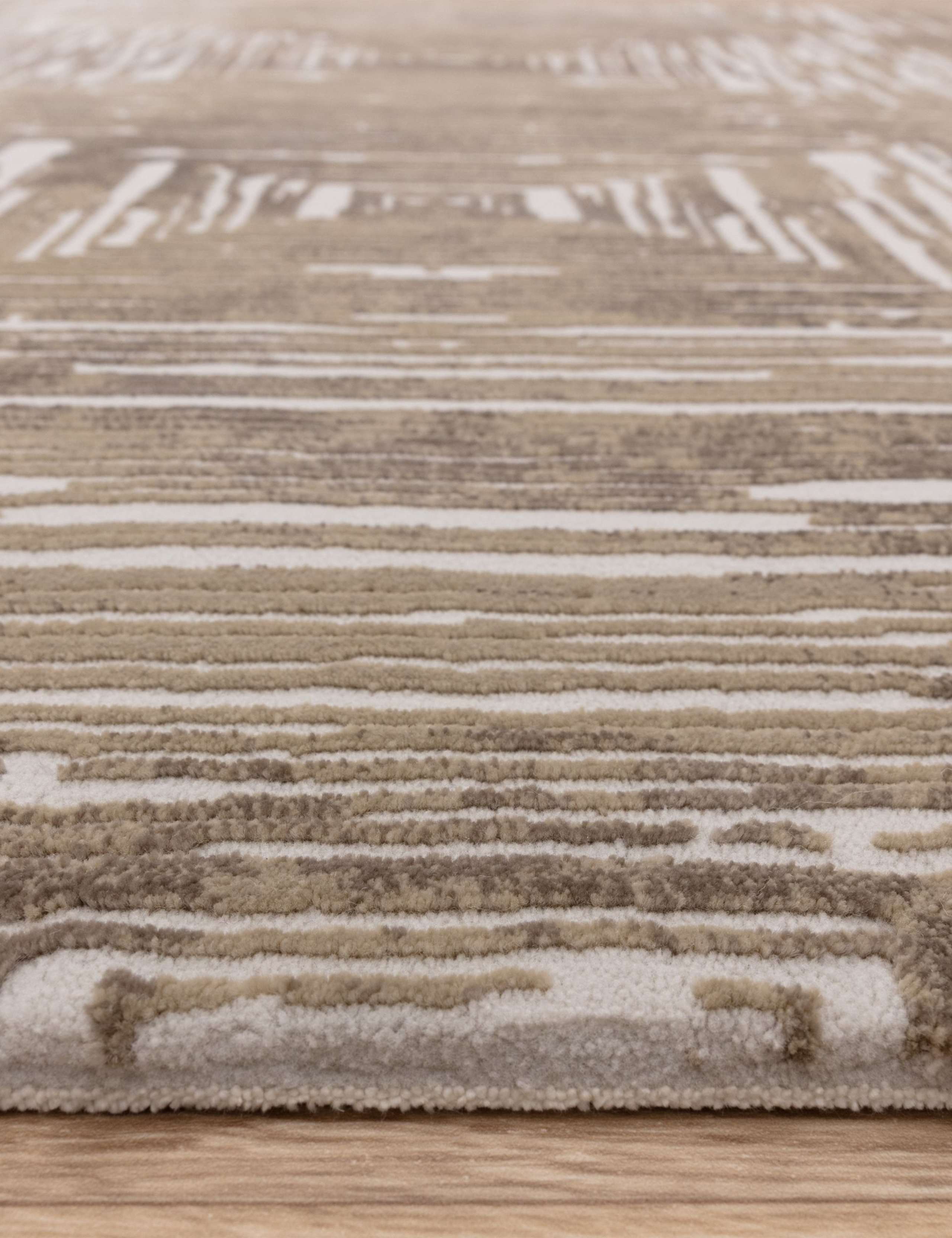 Kuza Portrait Woven Rug 7 of 7