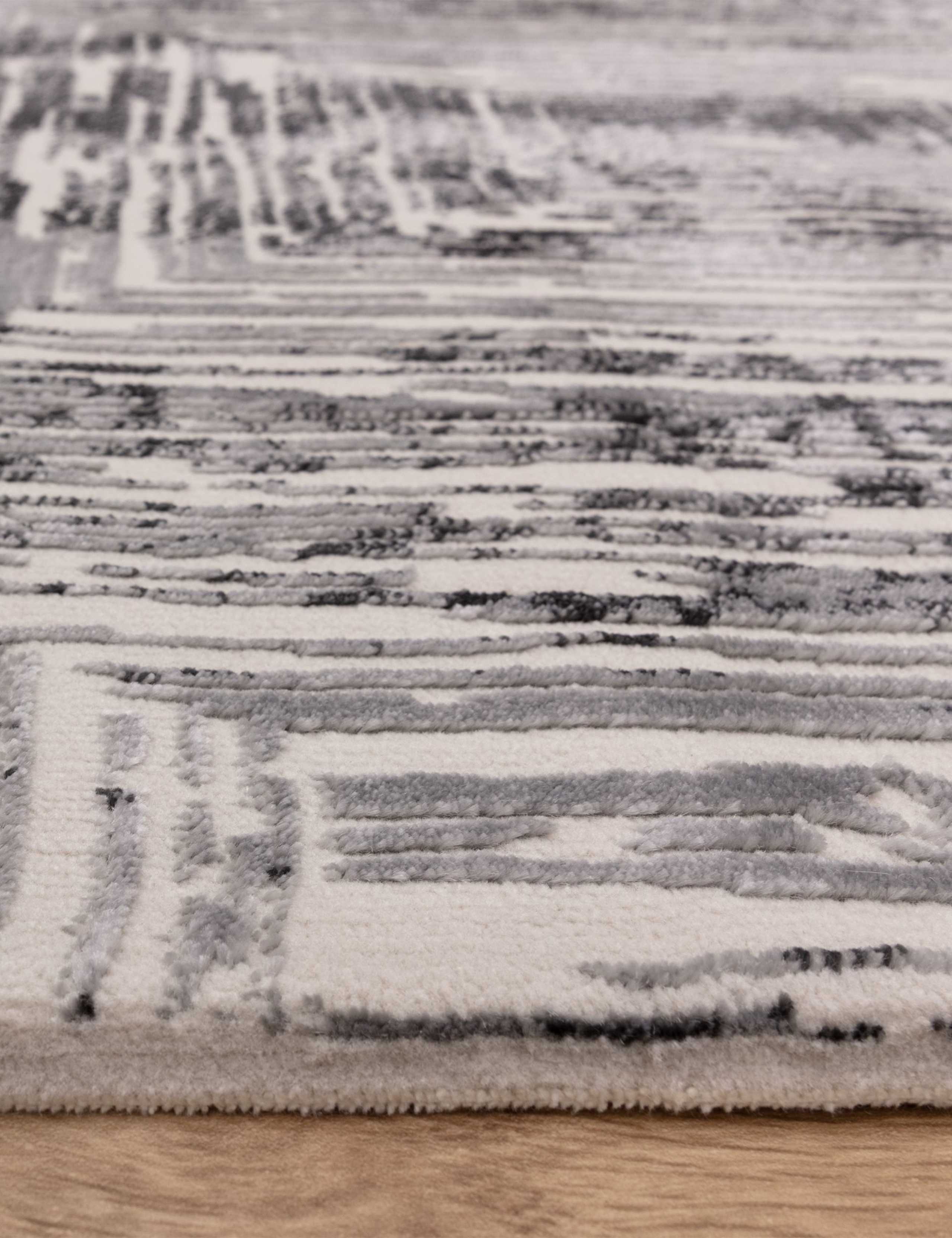 Kuza Portrait Woven Rug 7 of 8