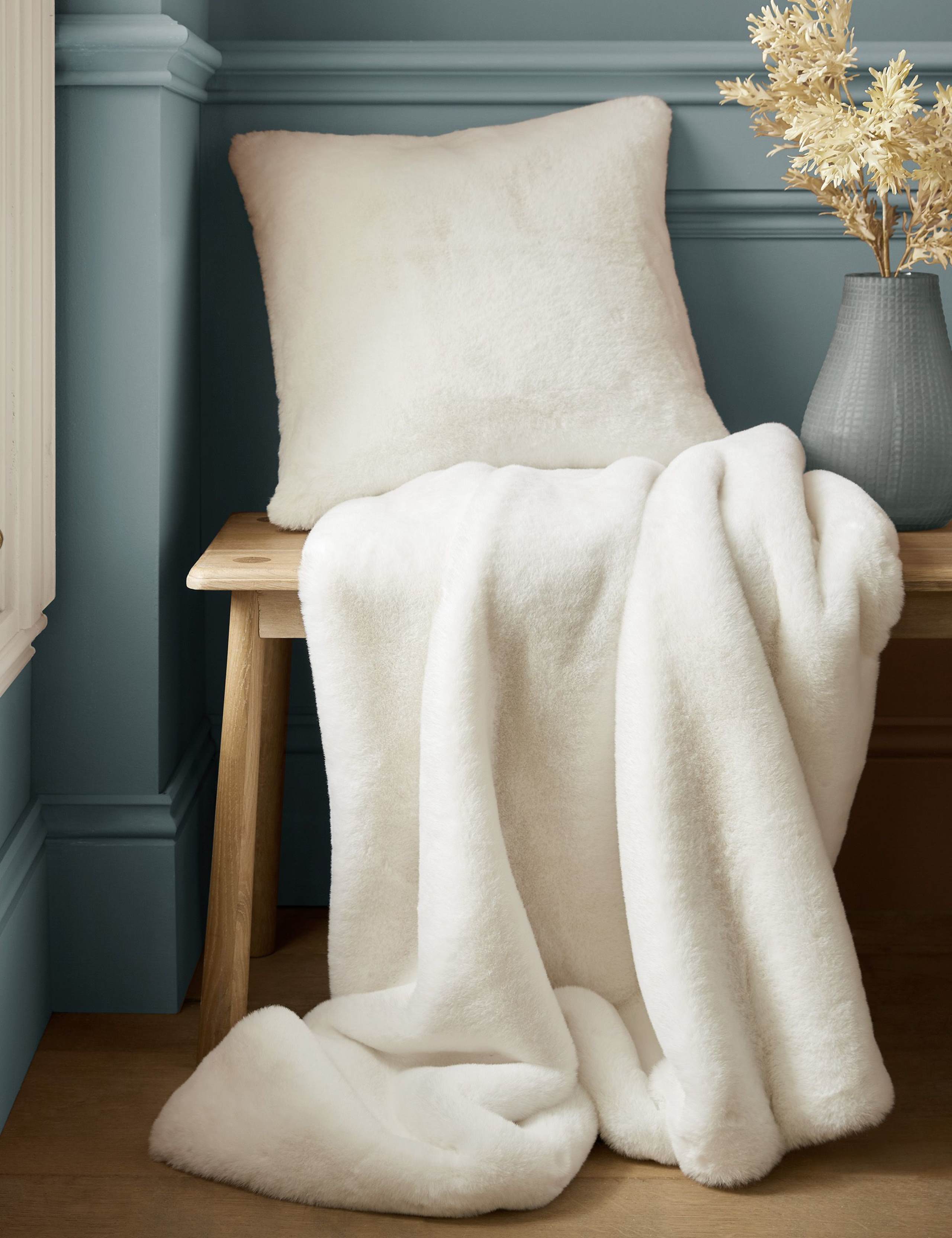 Faux Fur Newland Cushion 1 of 4