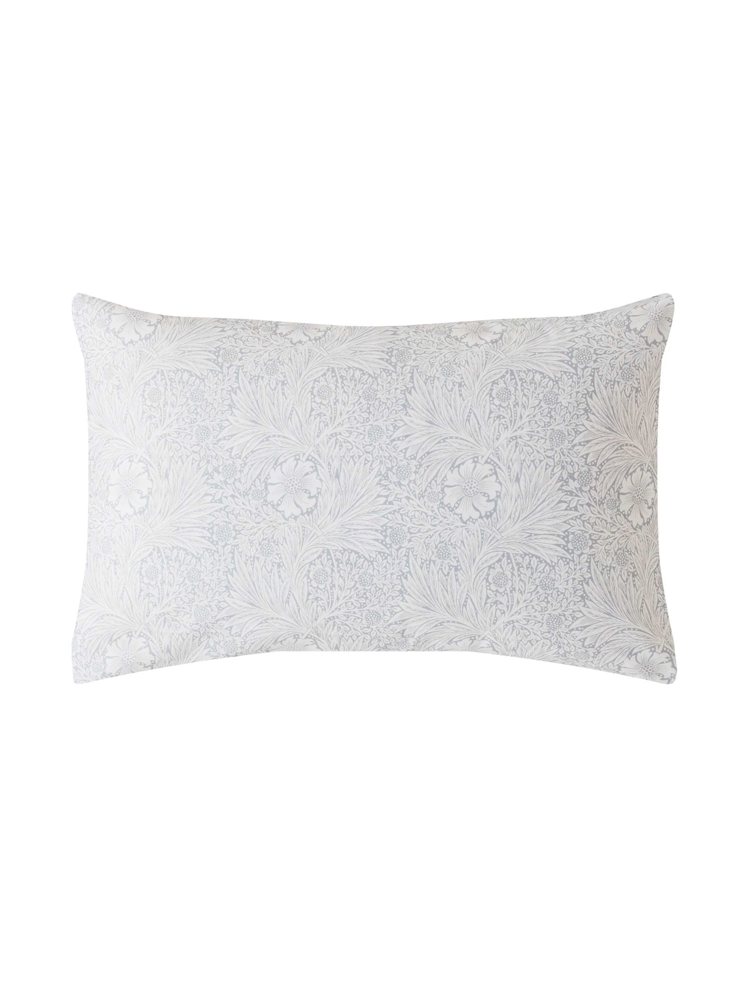 Set of 2 Strawberry Thief Pure Cotton Pillowcases 3 of 3