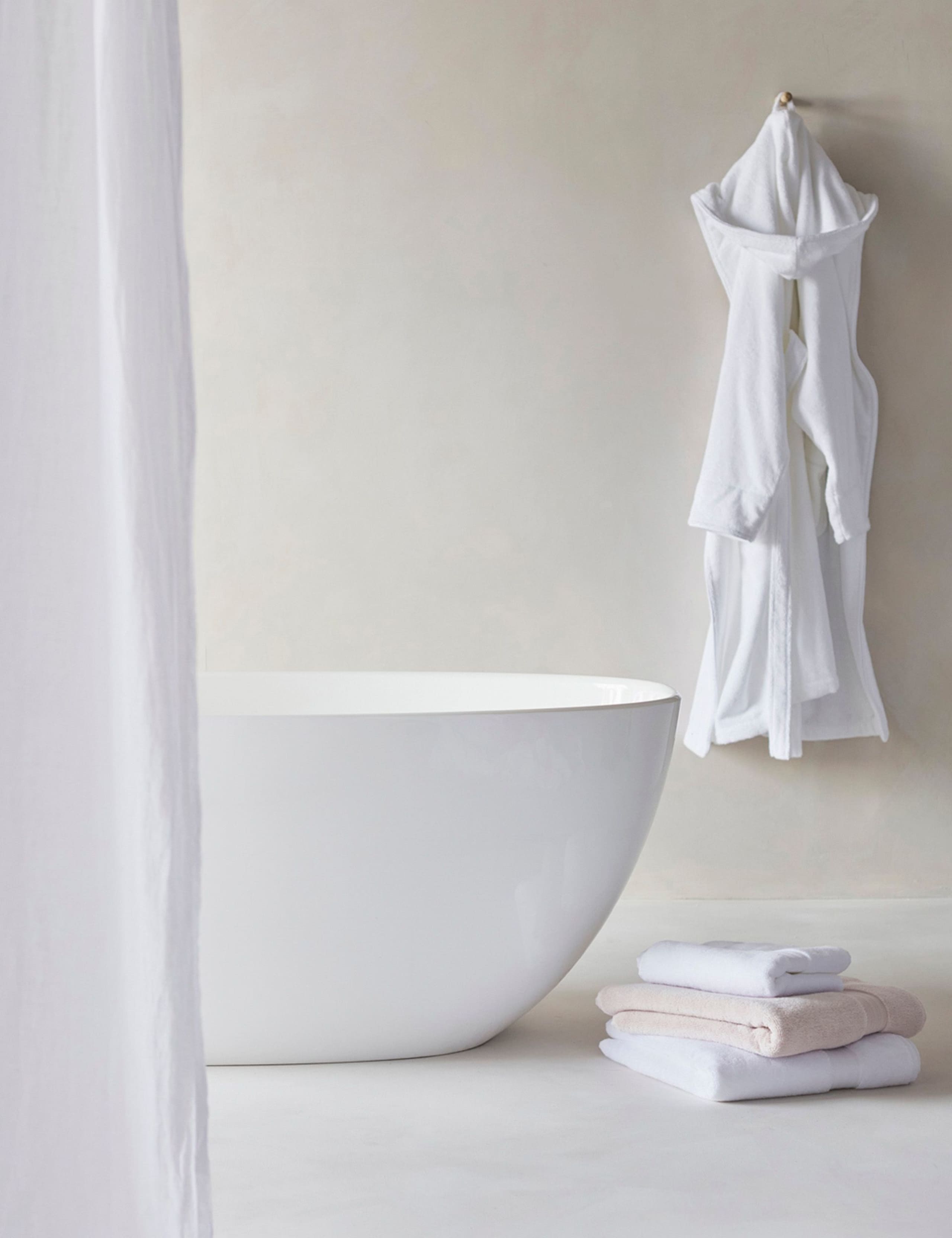 Pure Cotton Bath Towel 2 of 5