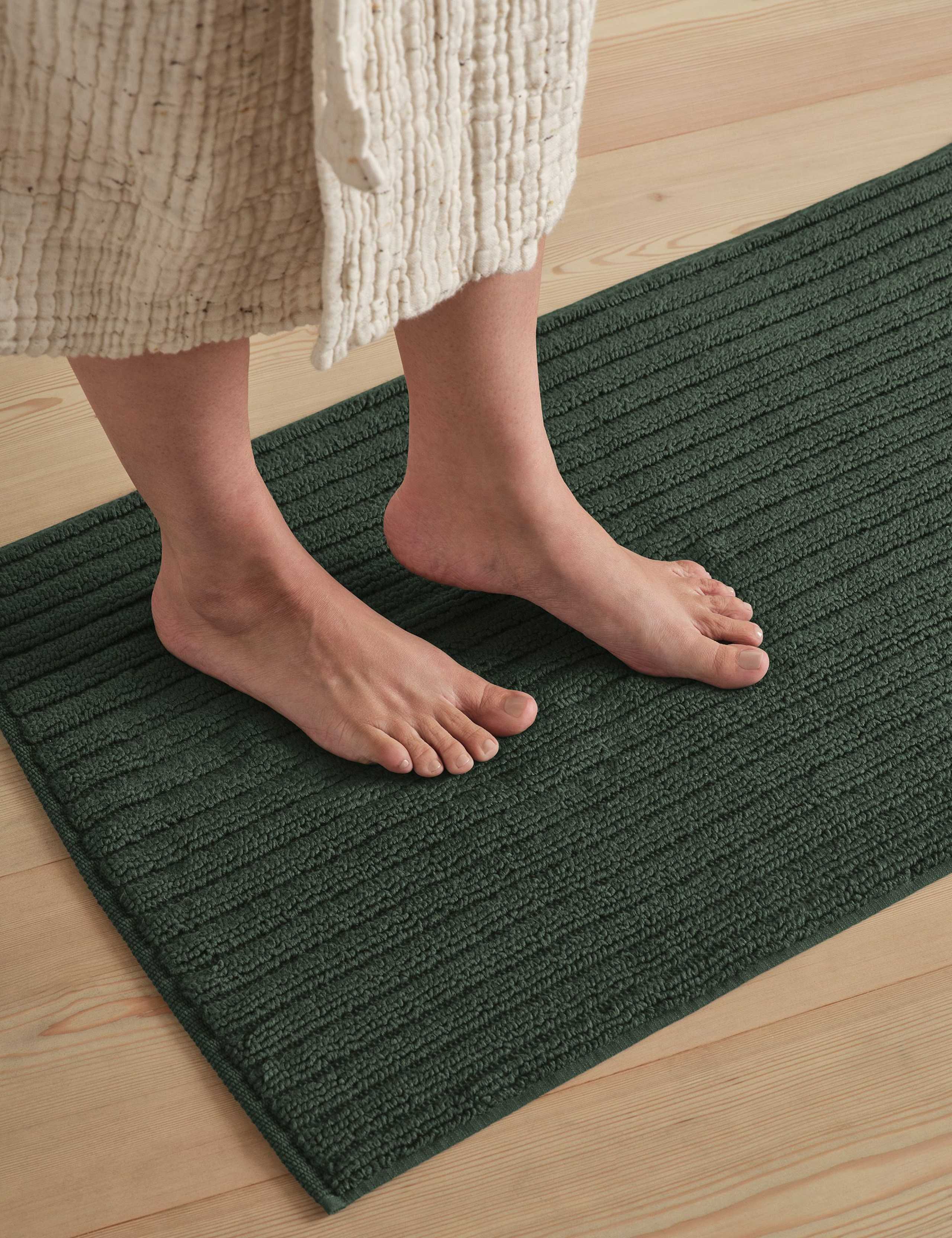 Pure Cotton Ribbed Bath Mat 3 of 6