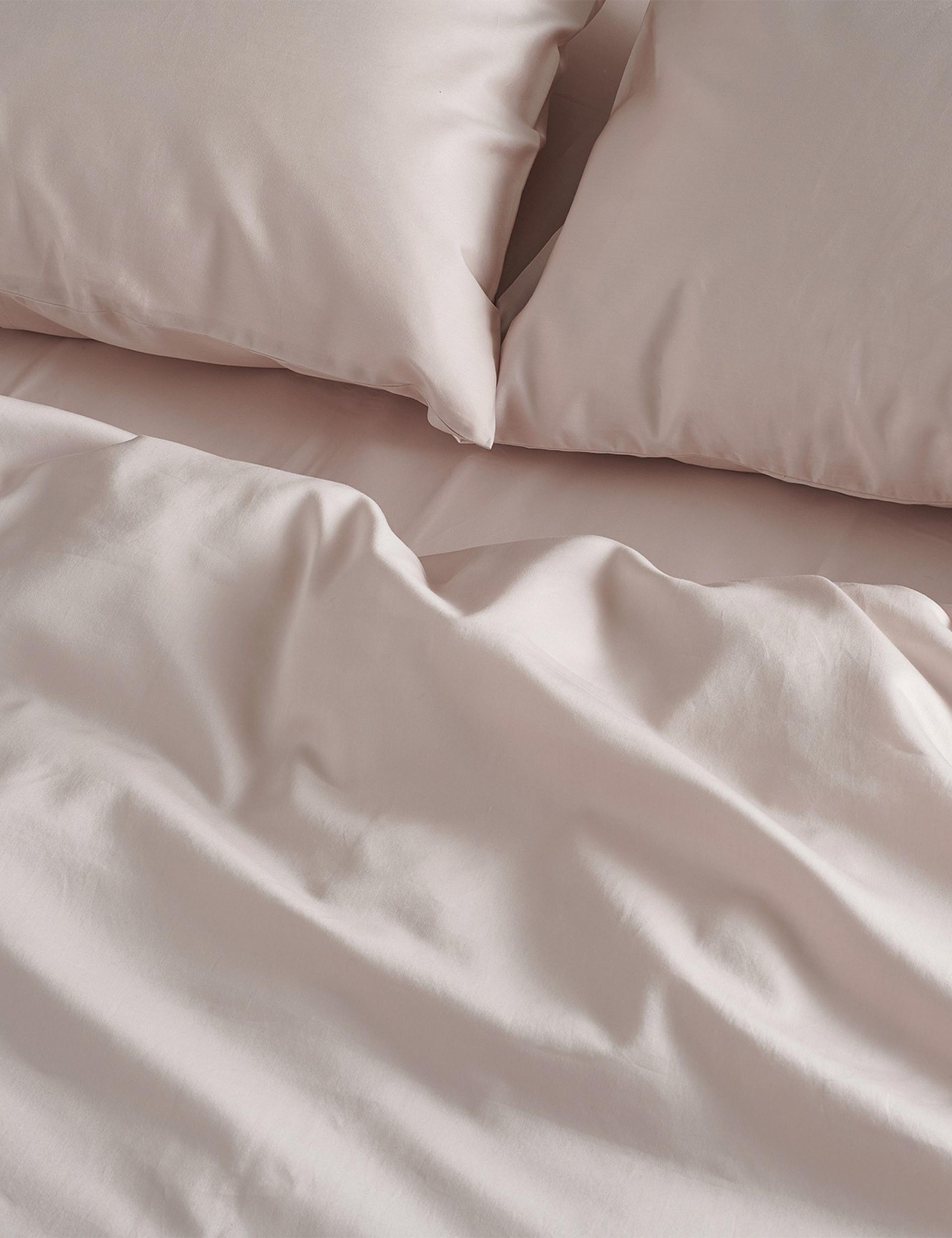 Pure Cotton Sateen Fitted Sheet 2 of 3