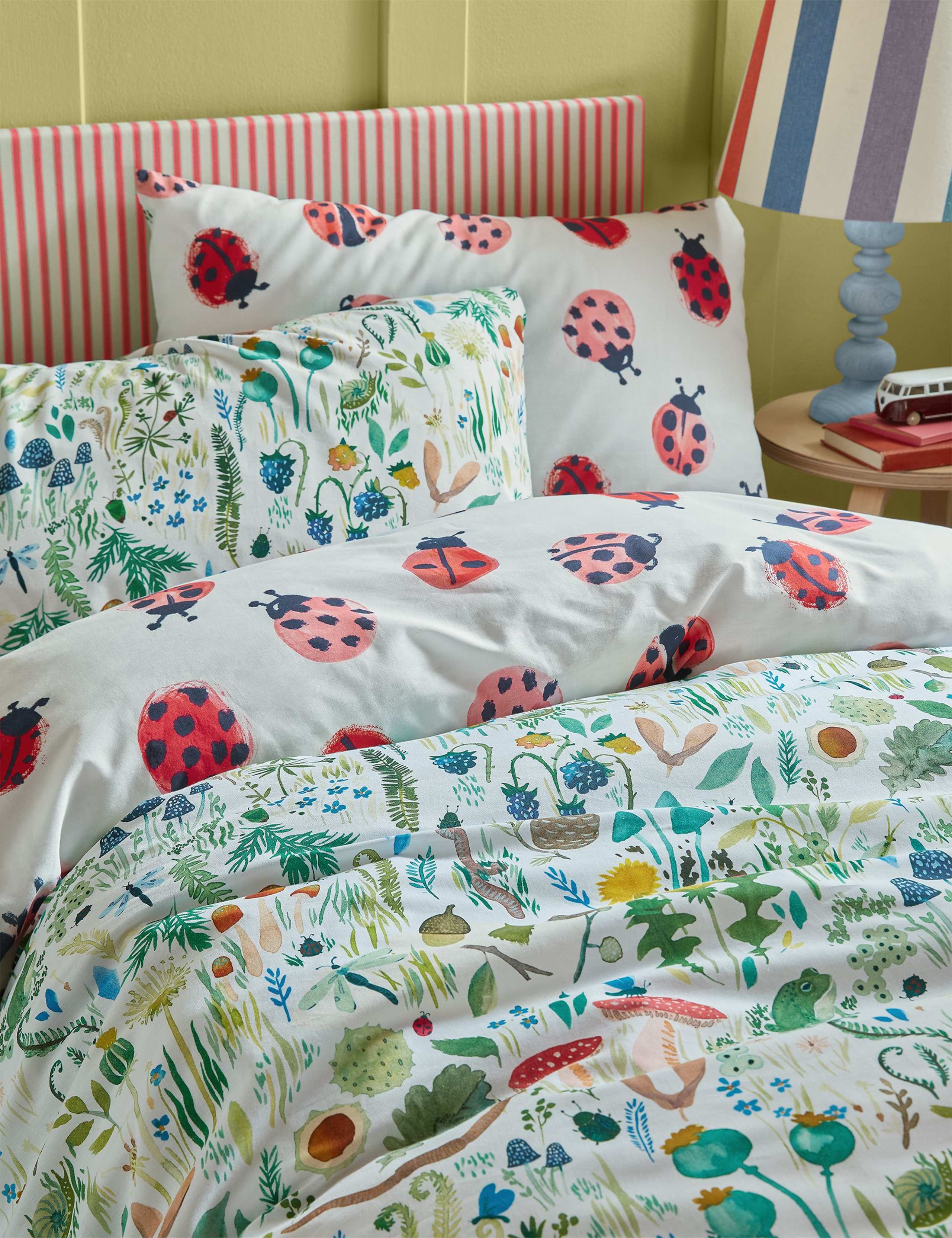 Pure Cotton Garden Explorer Bedding Set 4 of 7