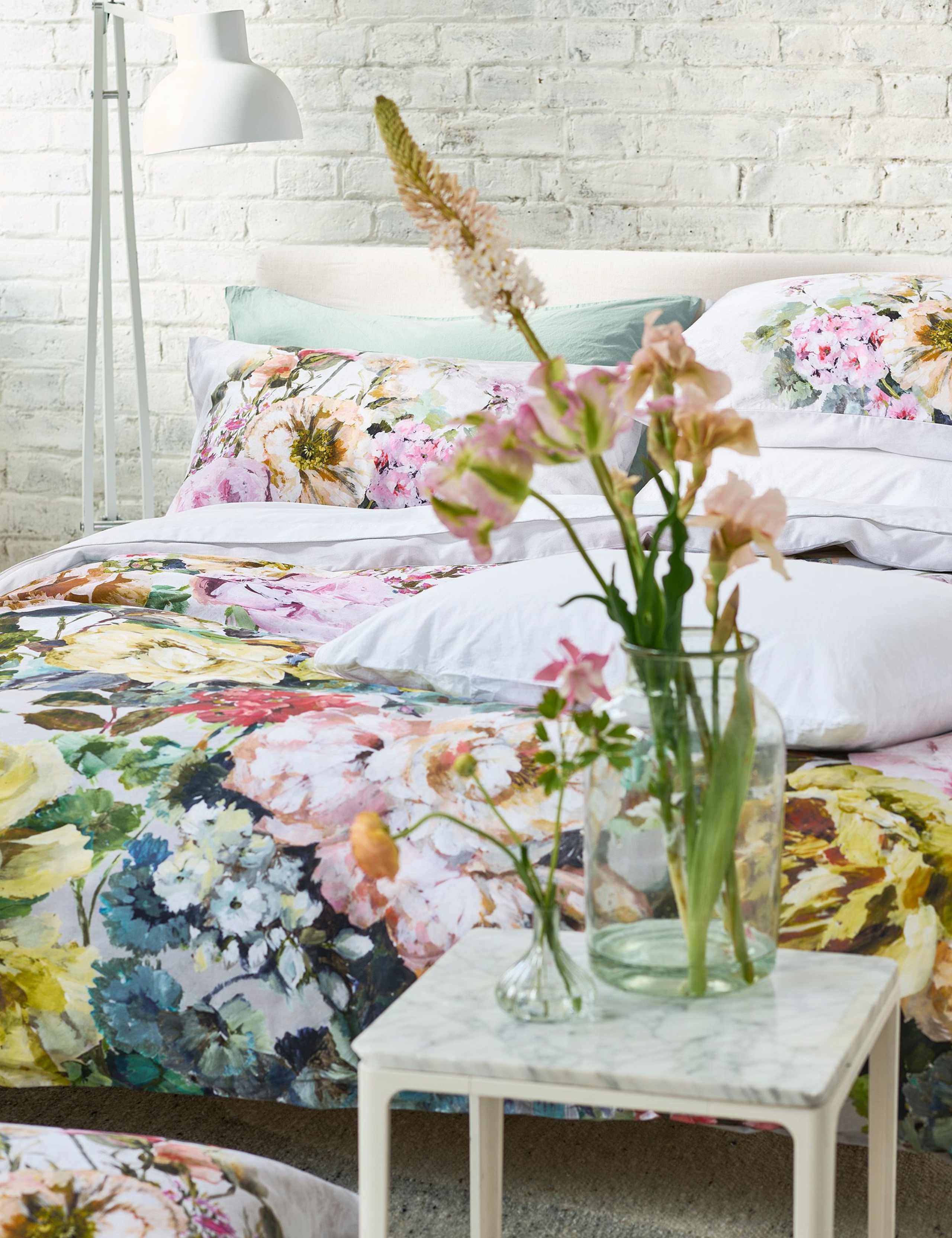 Pure Cotton Grandiflora Bedding Set 4 of 9