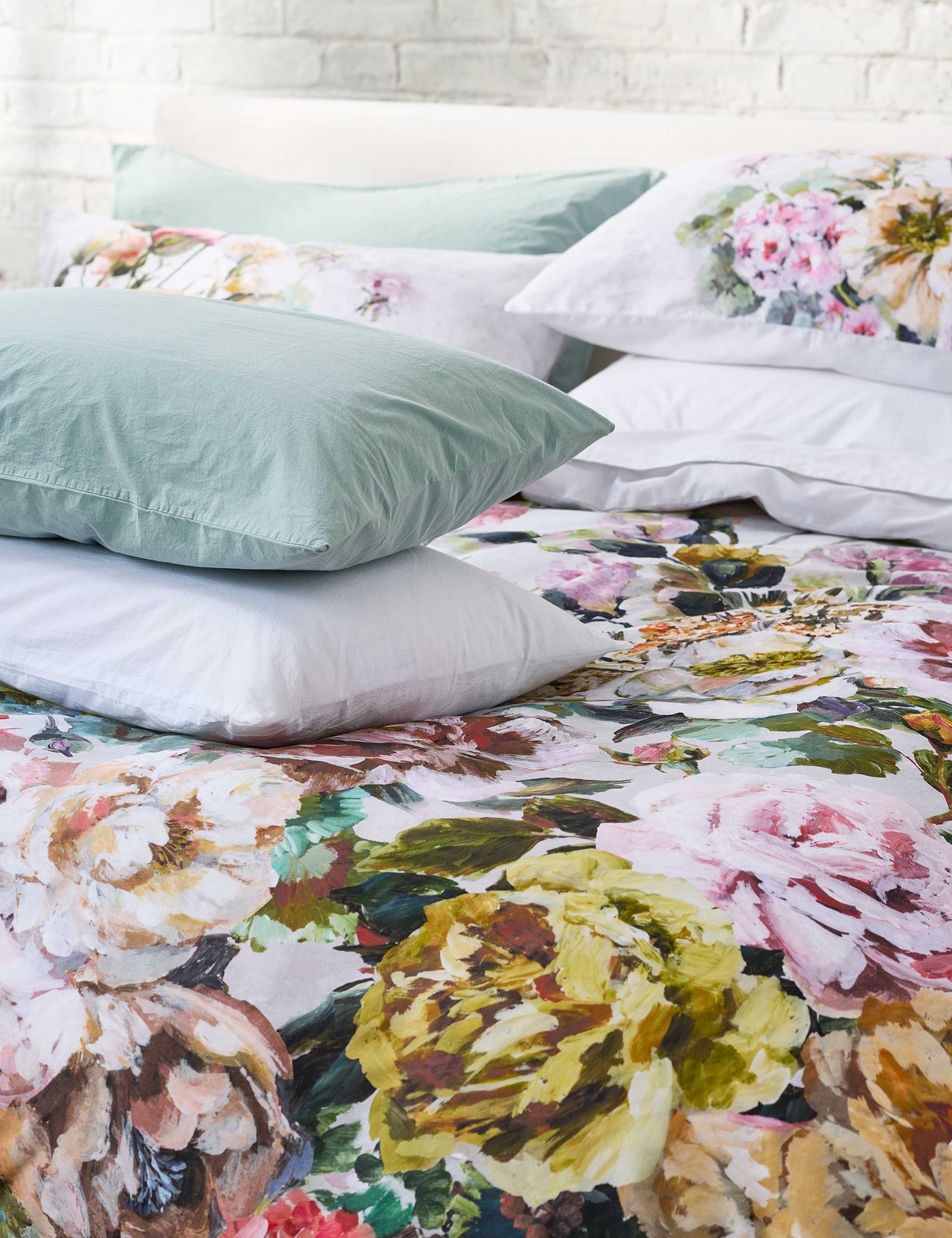 Pure Cotton Grandiflora Bedding Set 7 of 9
