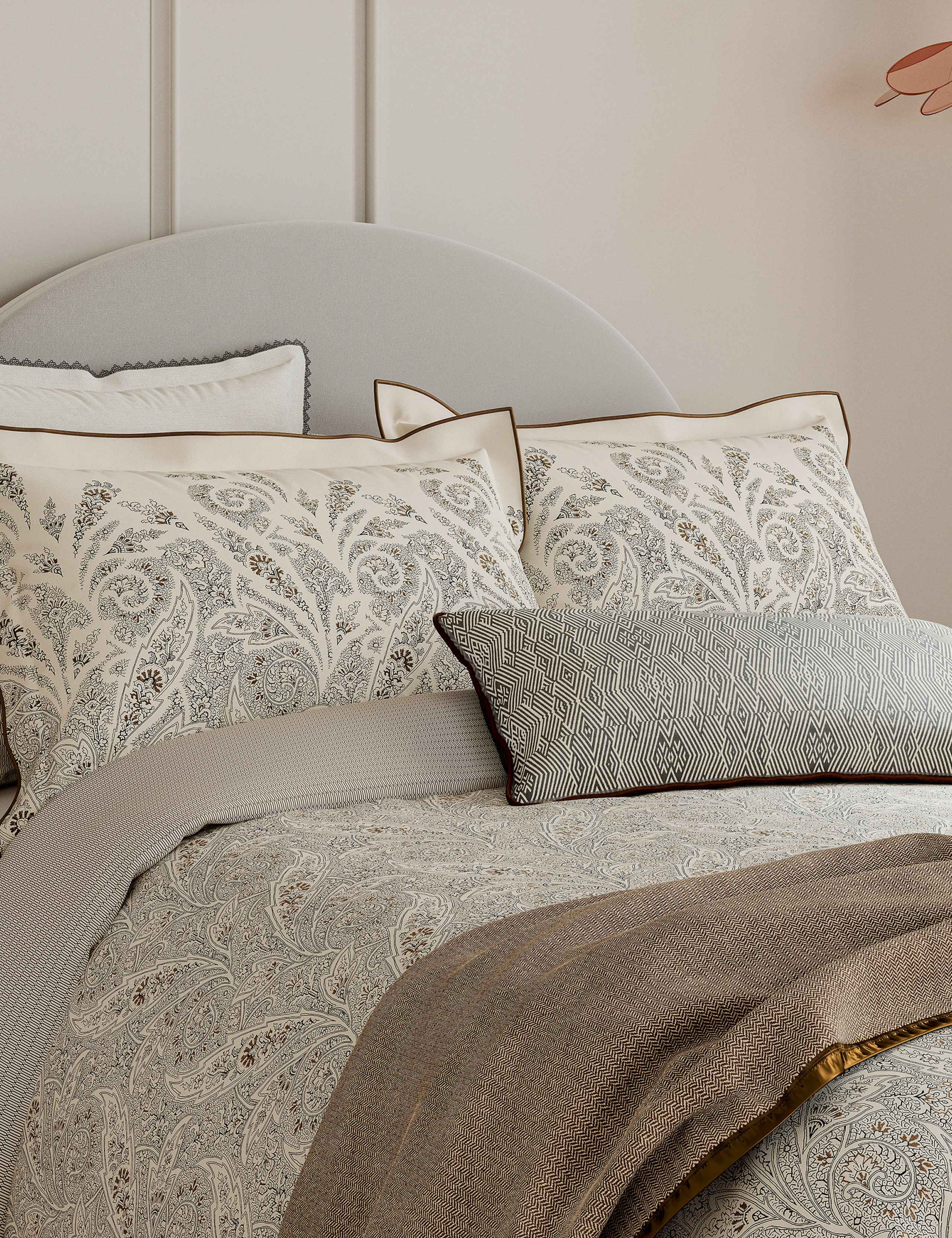 Pure Cotton Sateen Umma Bedding Set 2 of 4