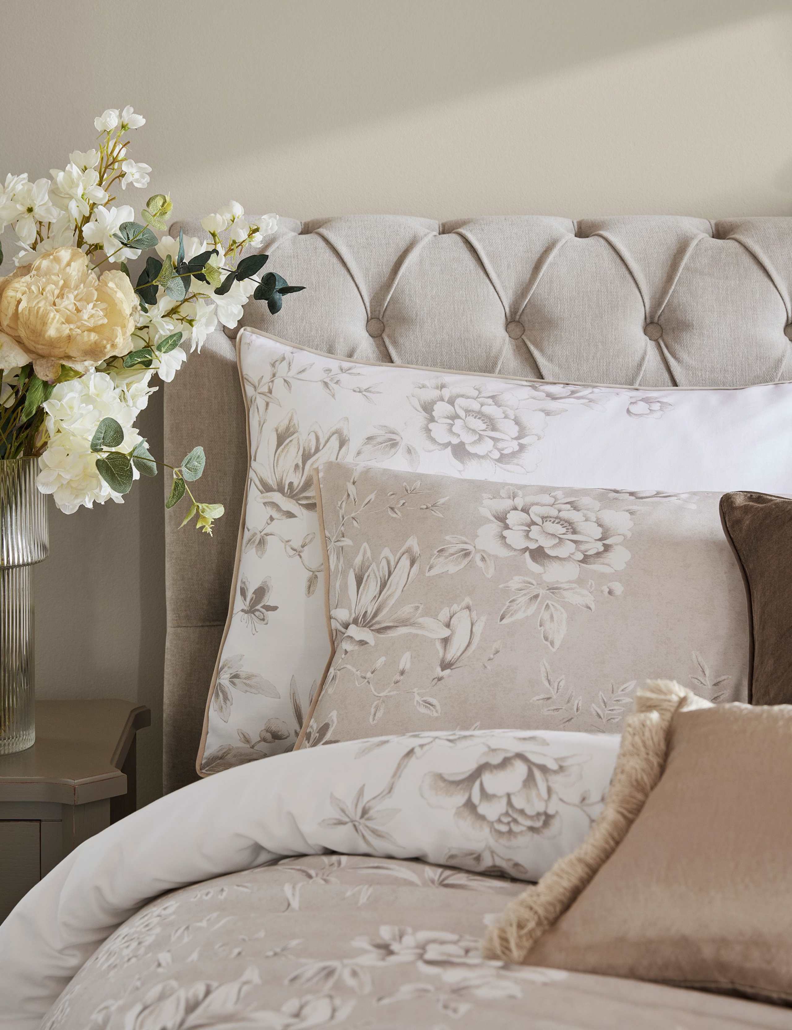 Pure Cotton Rowsham Garden Bedding Set 3 of 8