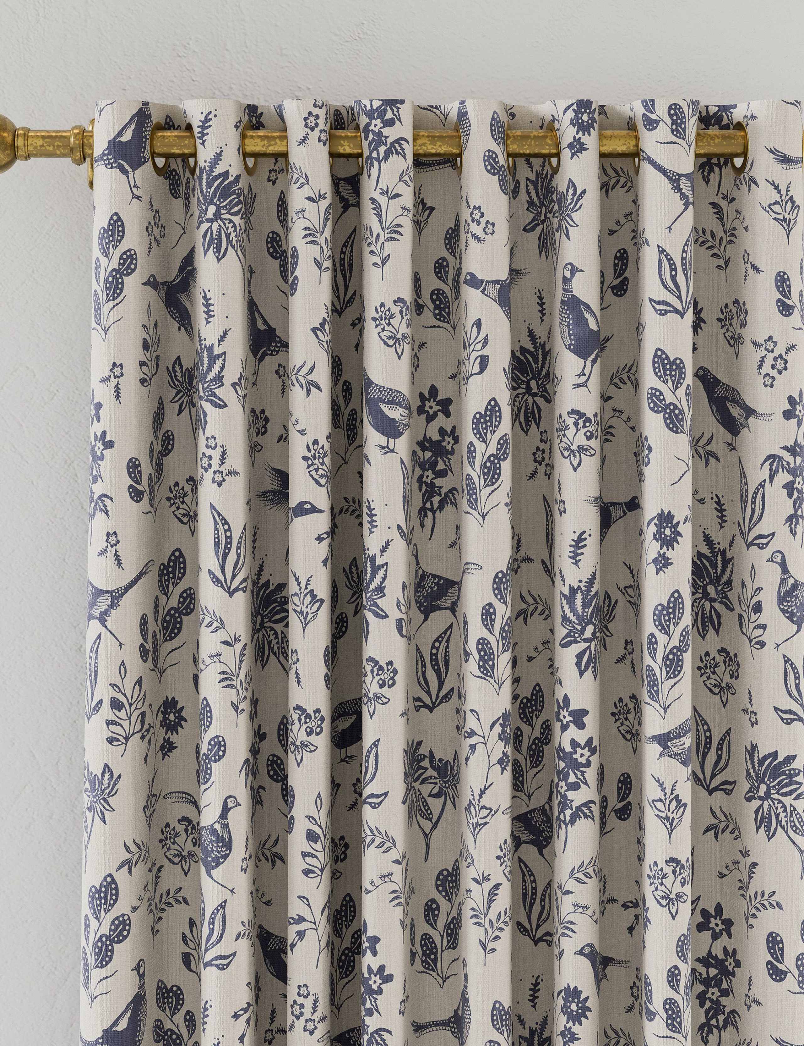 Festival Pheasants Pure Cotton Eyelet Blackout Curtains 2 of 3