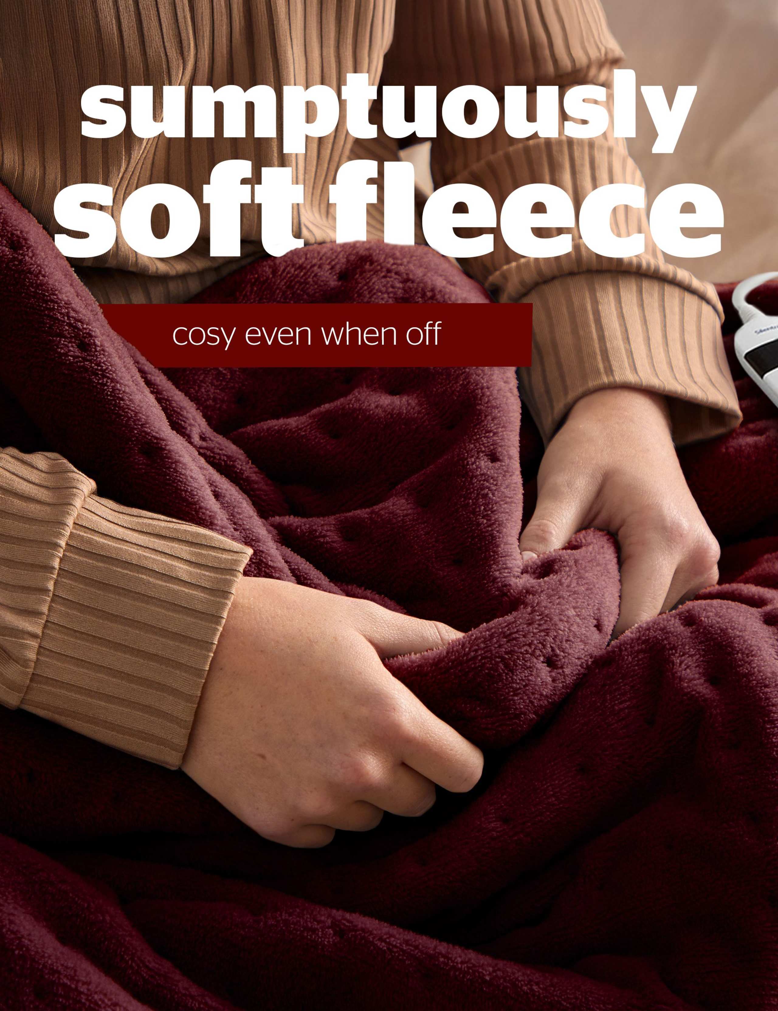 Fleece Heated Throw 2 of 9