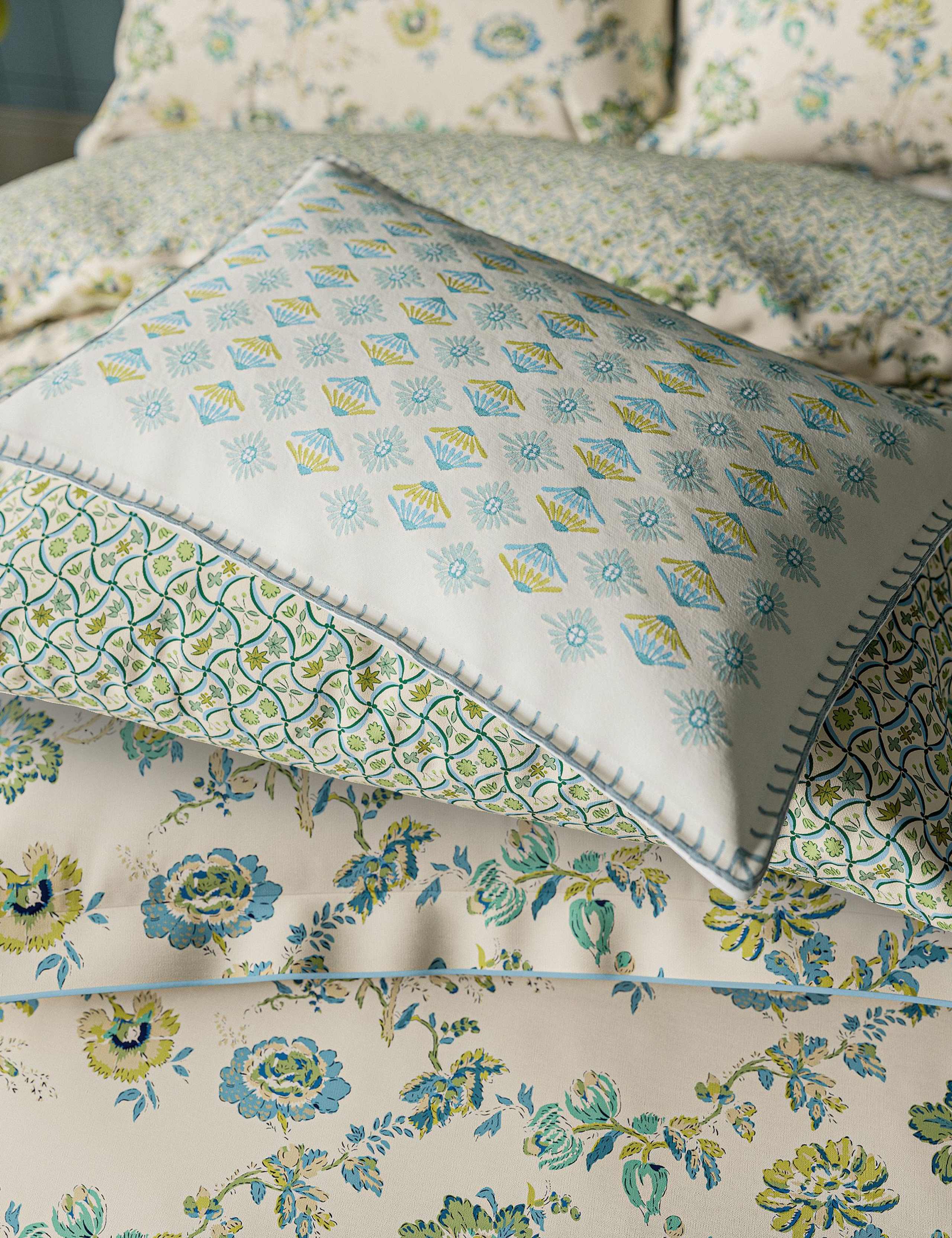 Orchard Cushion 4 of 4