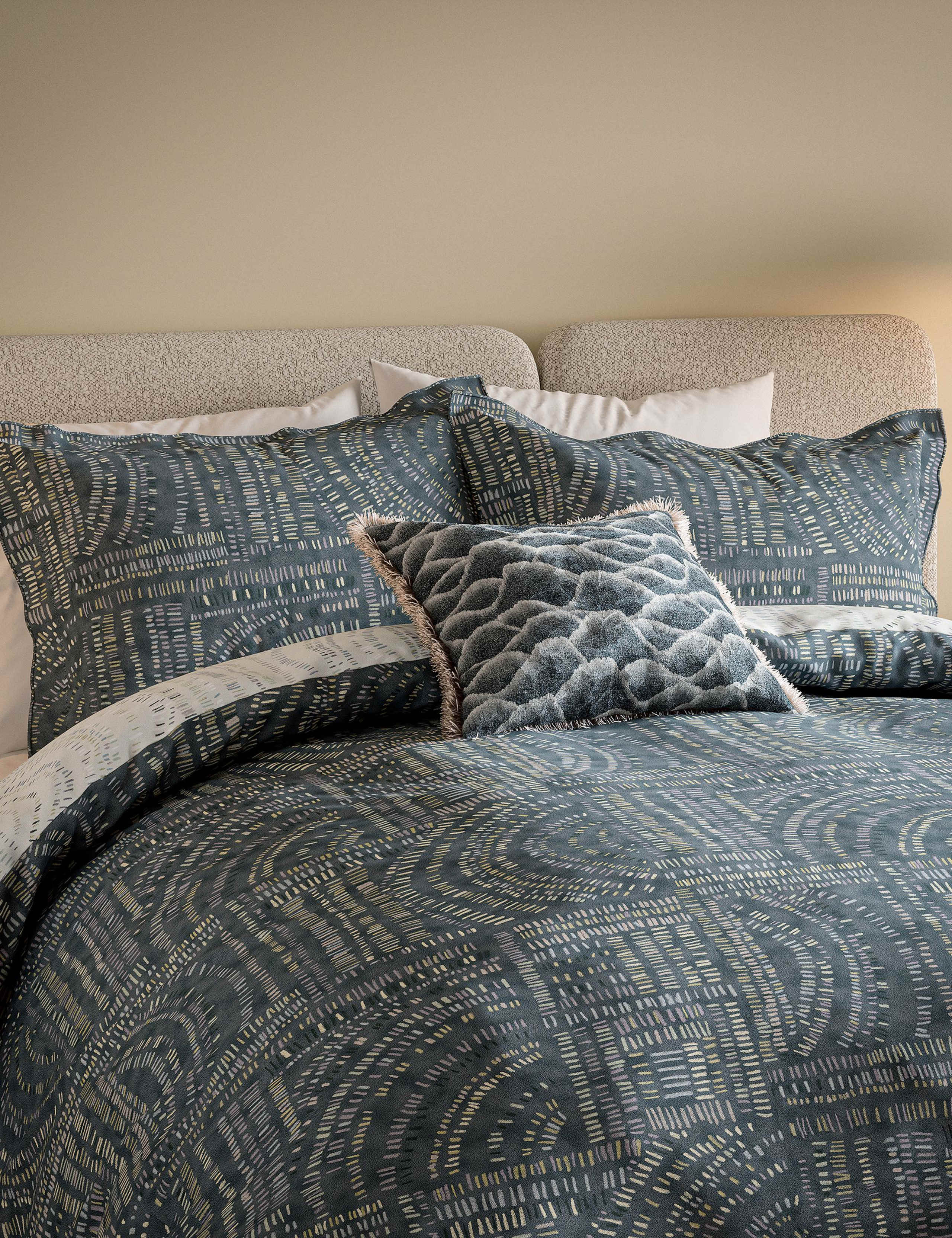 Pure Cotton Frescoes Bedding Set 3 of 4