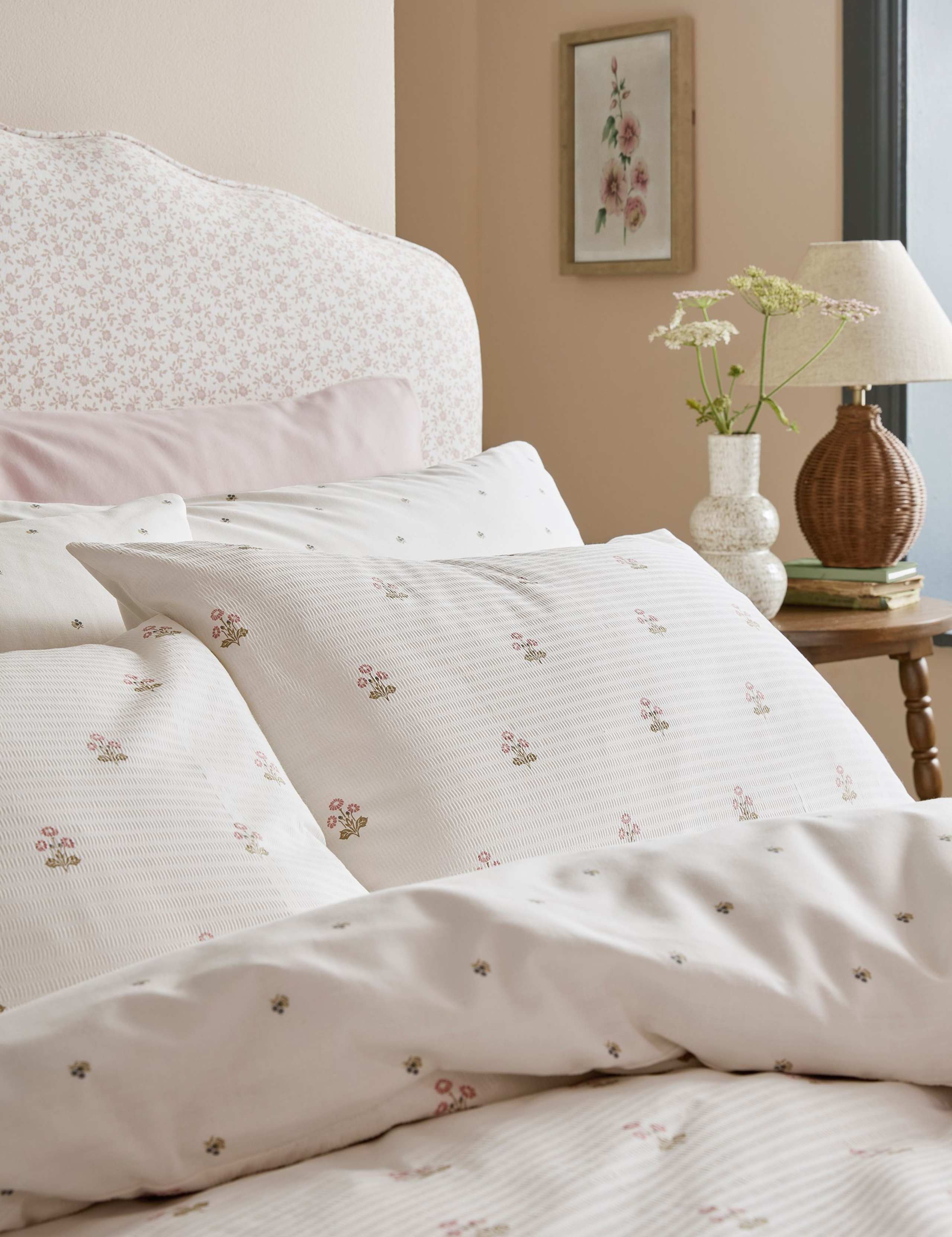 Pure Cotton Harthill Daisy Bedding Set 3 of 5