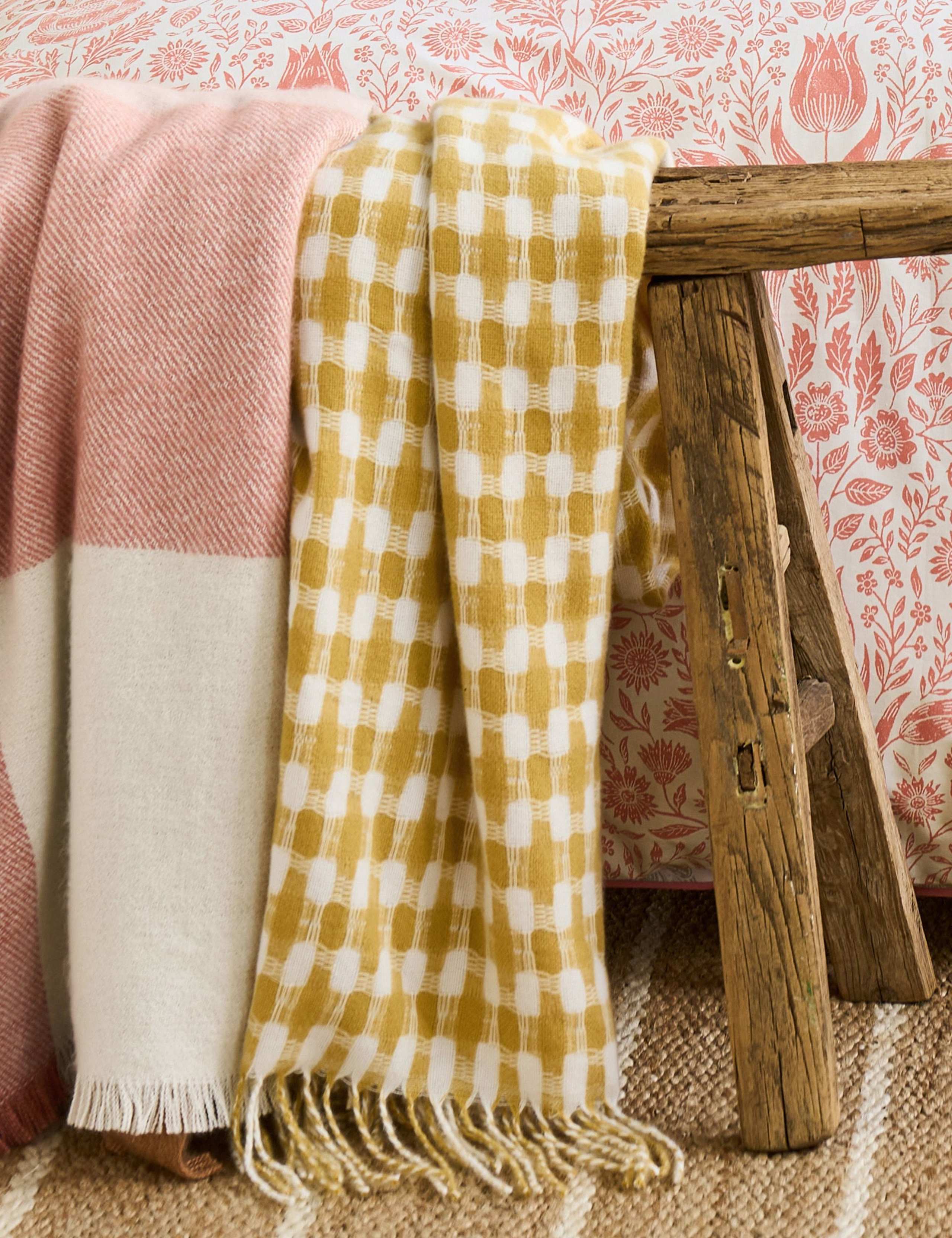 Knapton Gingham Throw 4 of 4