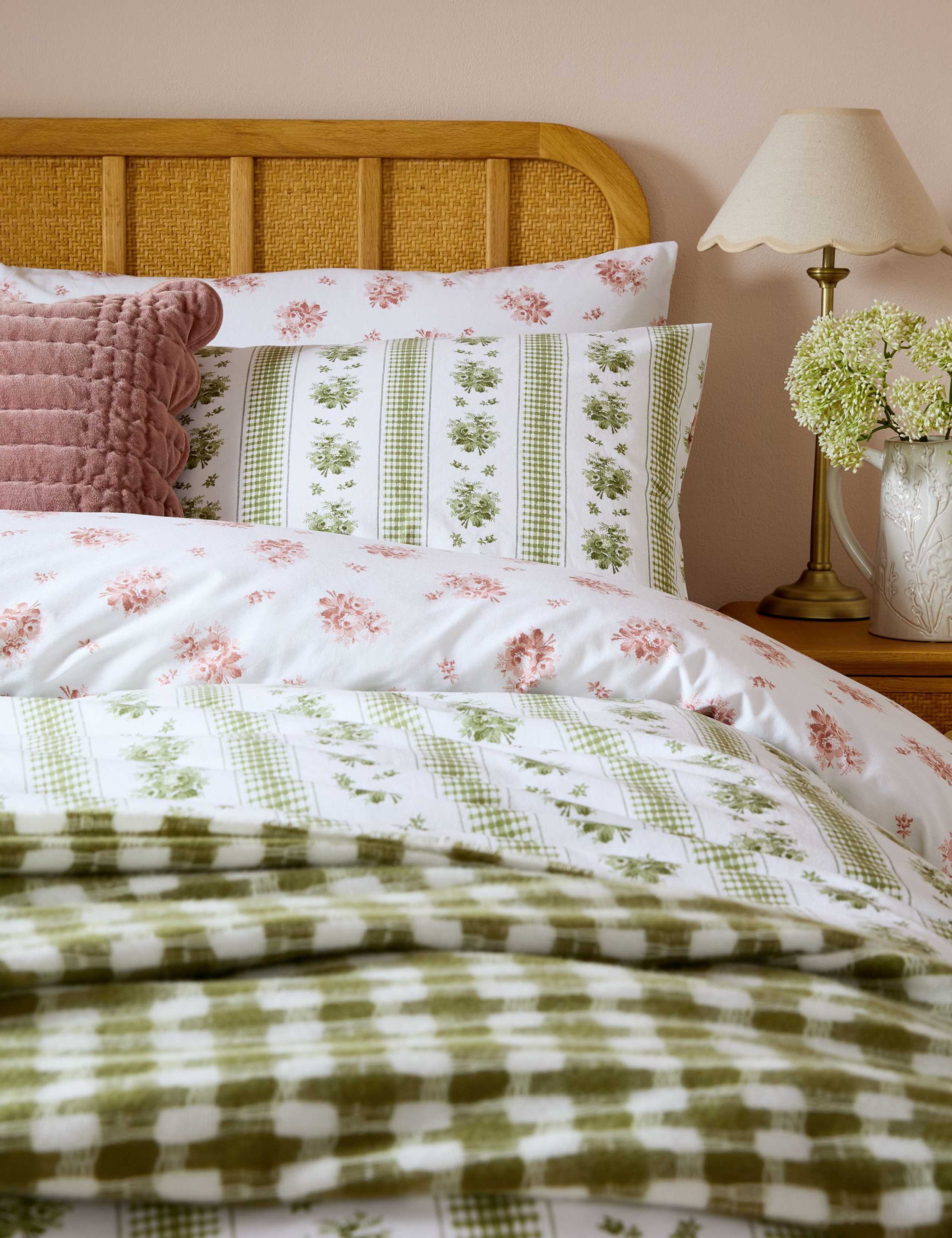 Set of 2 Pensham Stripe Pure Cotton Pillowcases 1 of 2