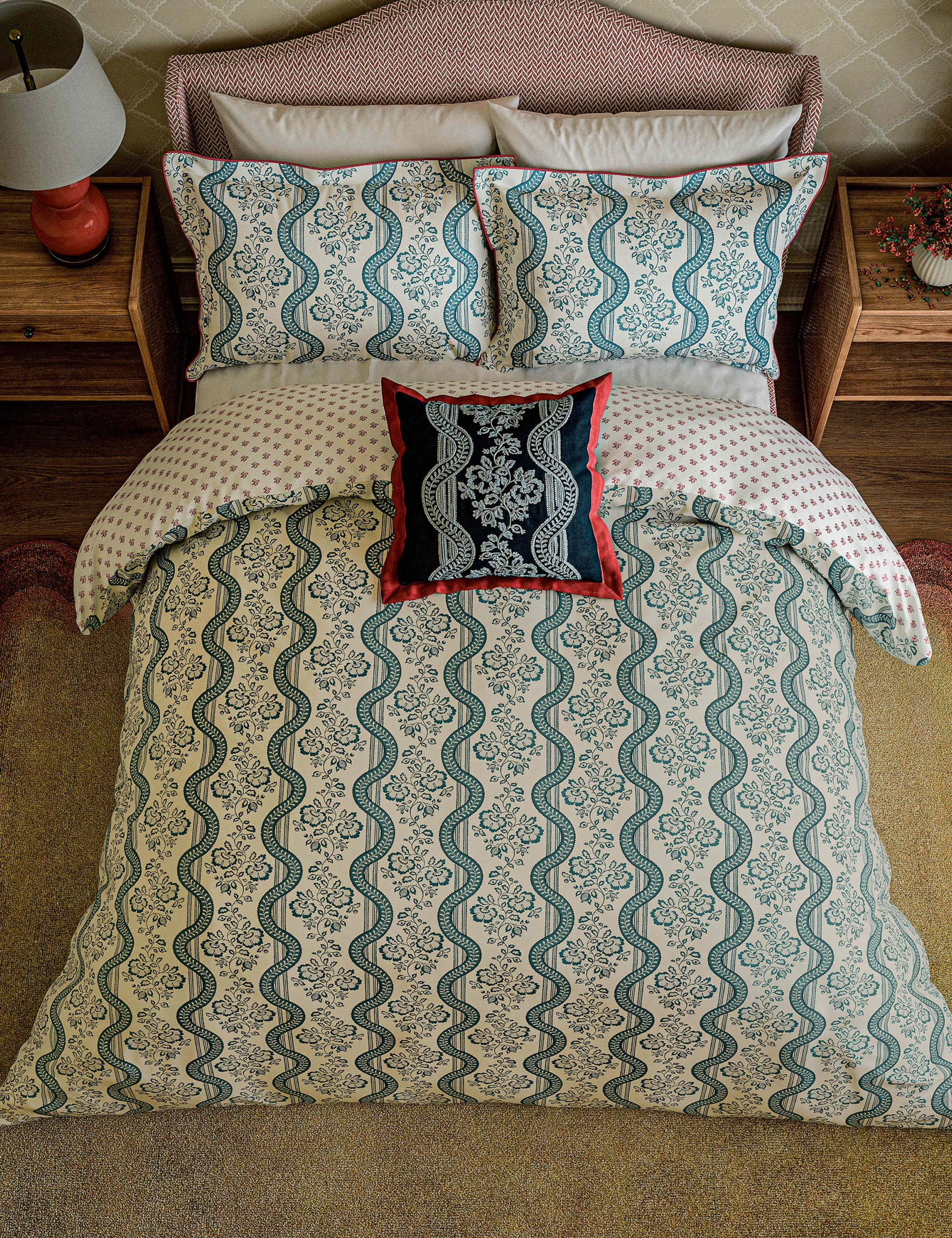 Pure Cotton Aubrey Bedding Set 1 of 4